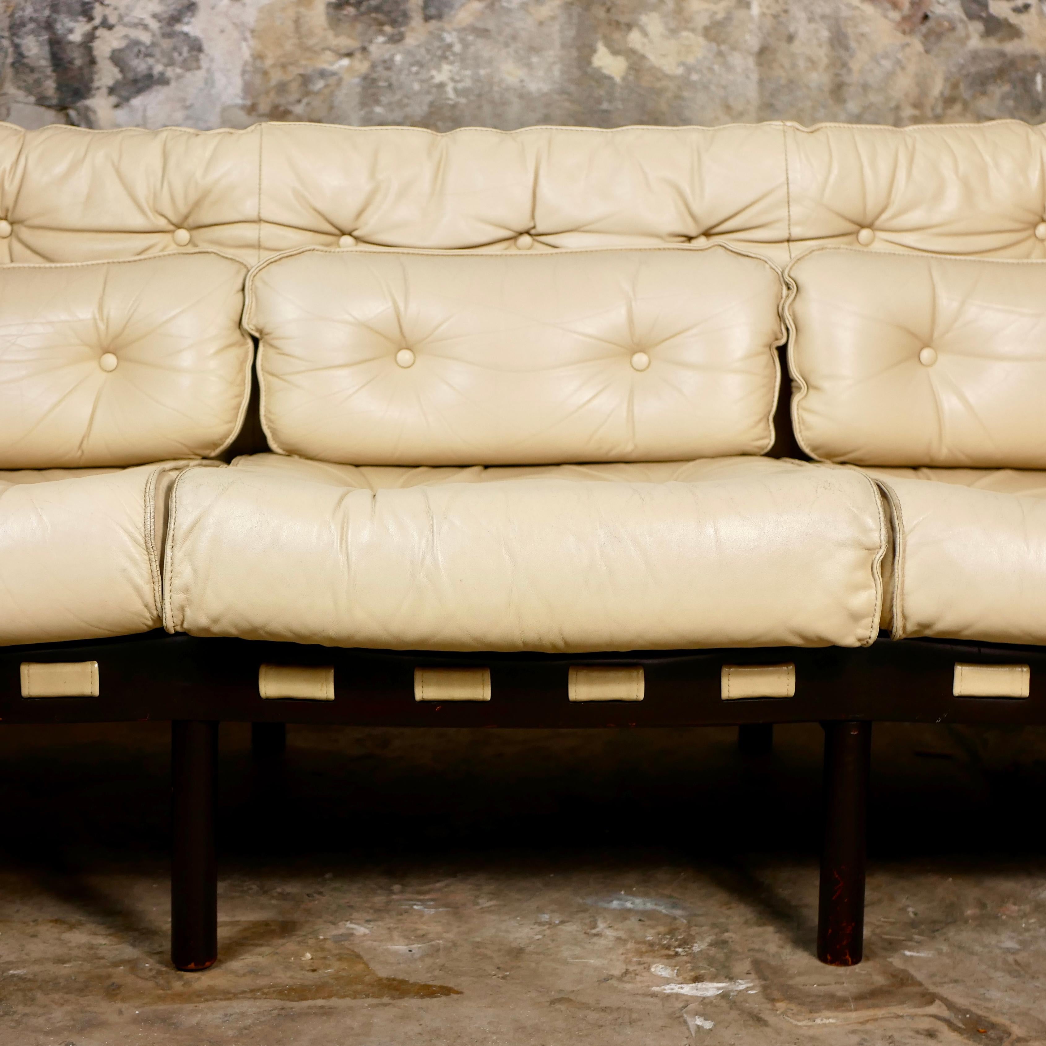 3-seats scandinavian leather sofa by Sven Ellekaer for Coja, 1970s 1