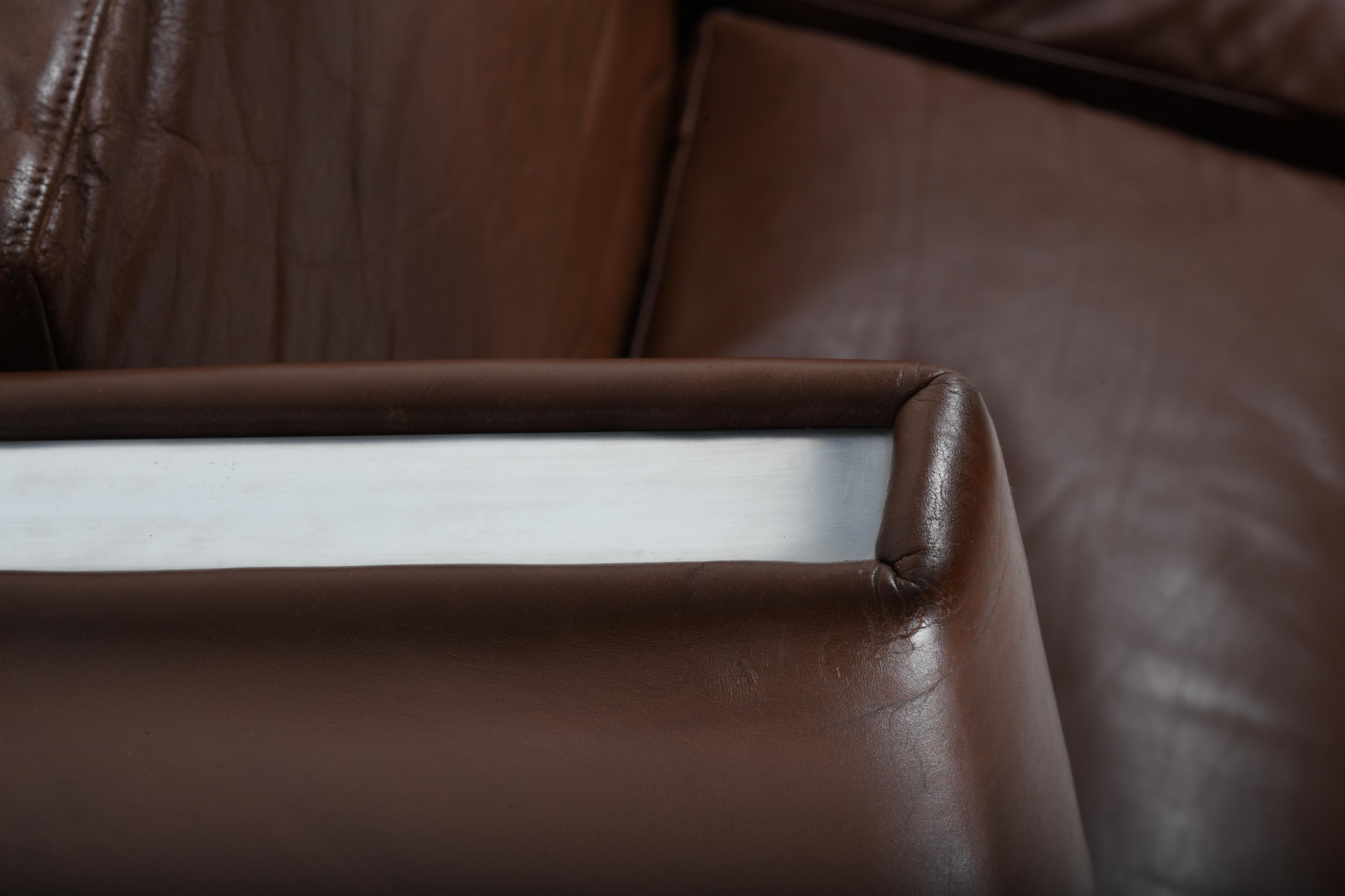 3 seats sofa brown leather JH 803 design by Hans Wegner for Johannes Hansen 70s 4