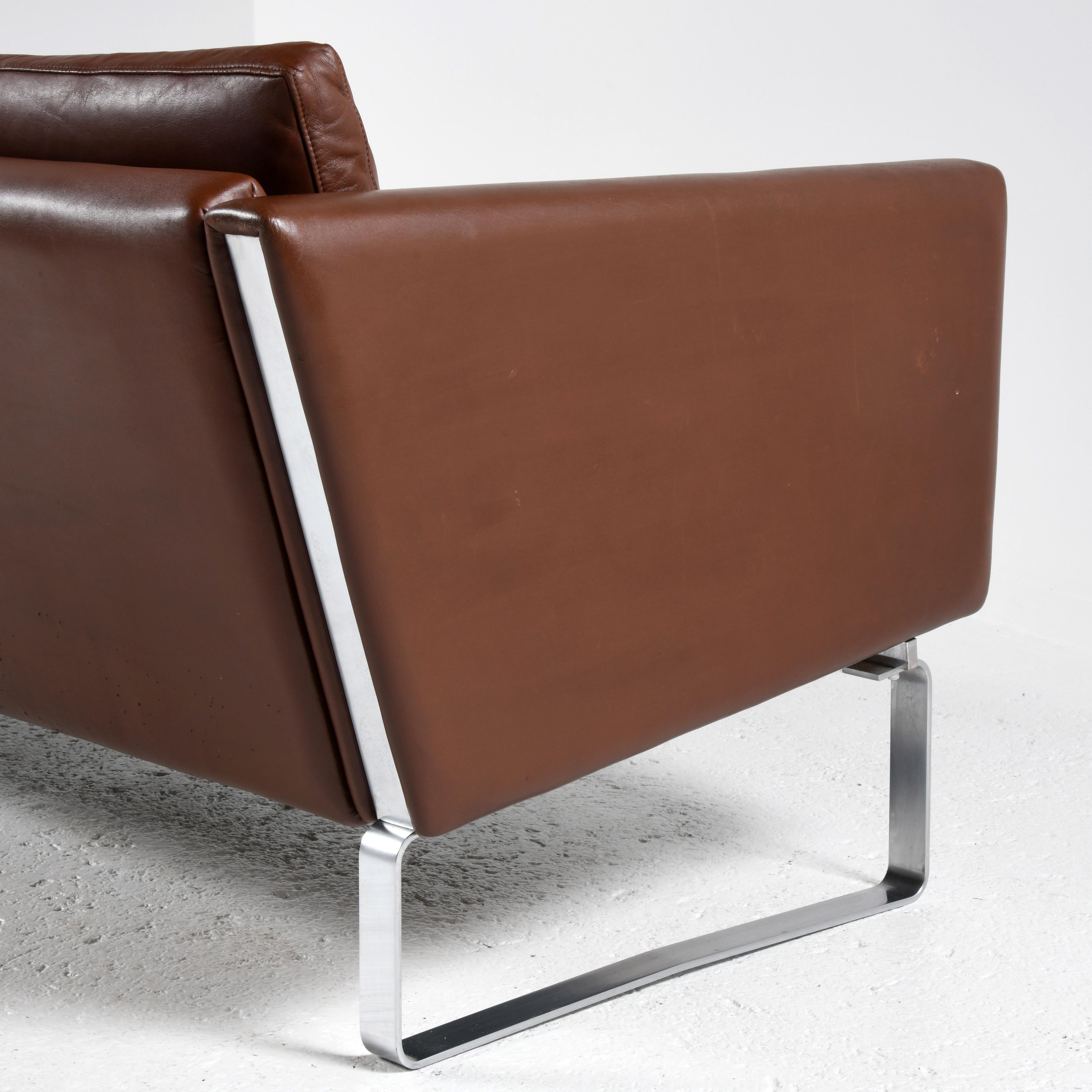 3 seats sofa brown leather JH 803 design by Hans Wegner for Johannes Hansen 70s 6