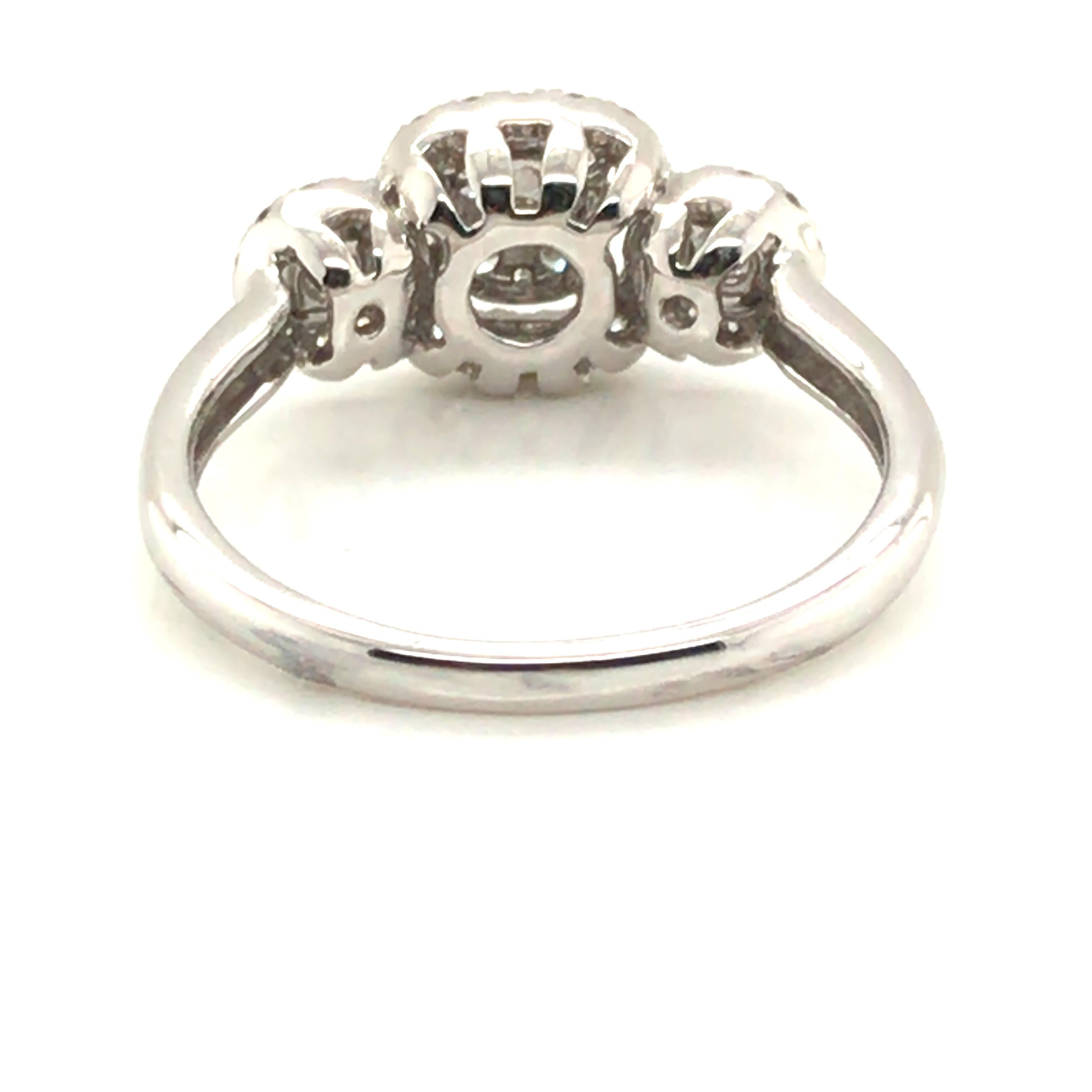 Round Cut 3-Section Diamond Fashion Ring For Sale