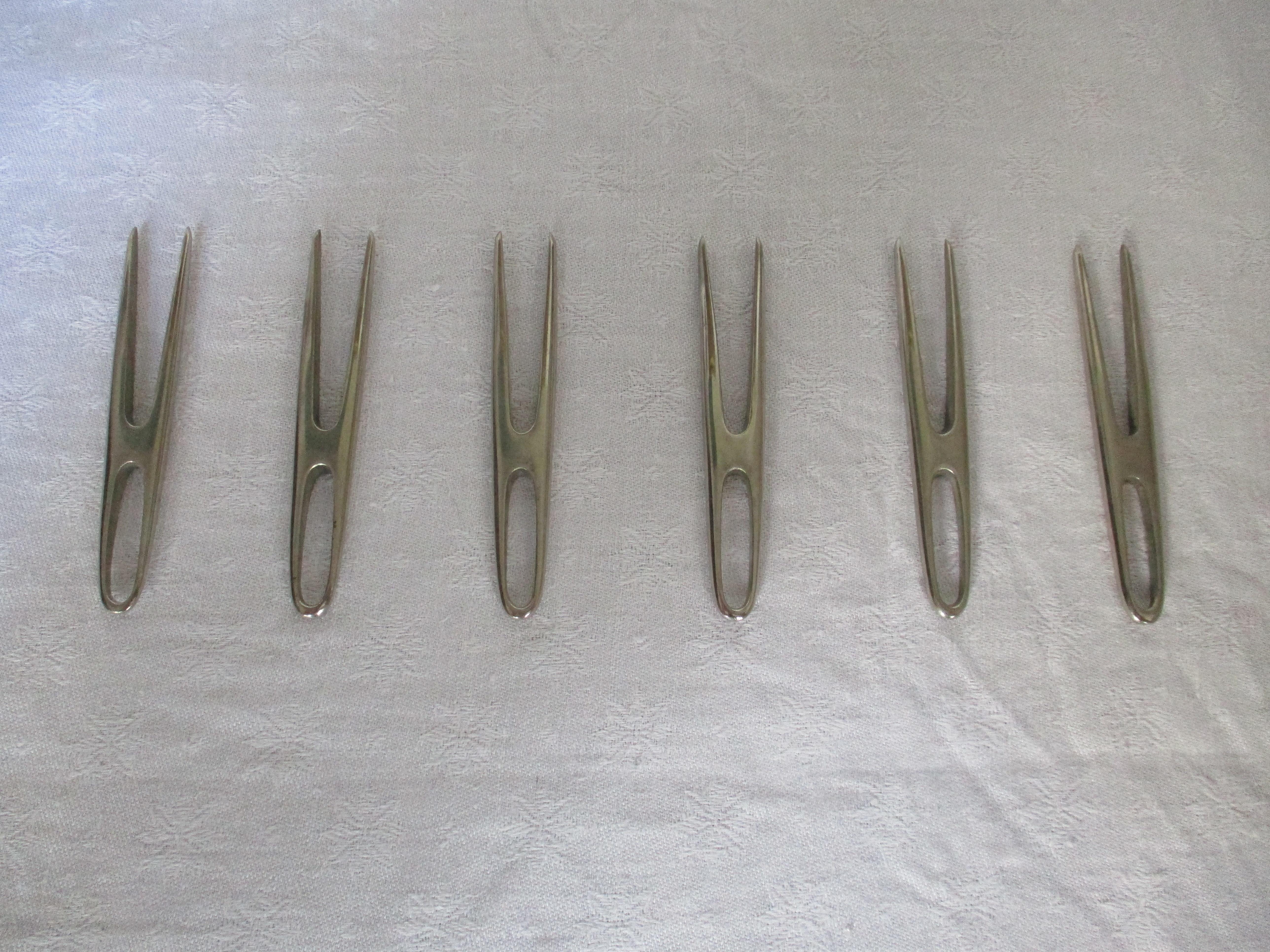 Austrian 3 Sets '6 Pieces' of Aubocks Favorite Cobe Holder, Mid-Century For Sale