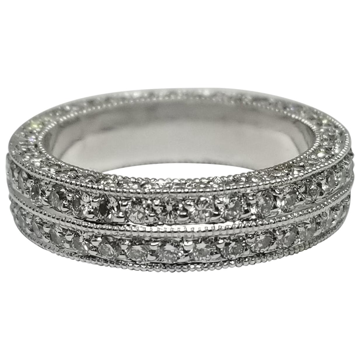 3 Seiten Diamant 2-reihiger Pave Eternity-Ring Gesamtgewicht 2,10 Karat im Angebot