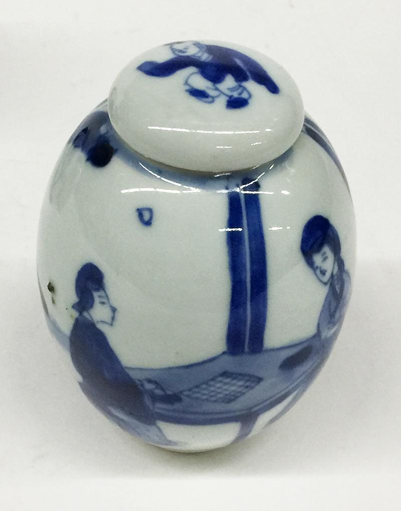 3 Small Chinese Porcelain Lidded Ginger Jars, 18th-19th Century 3