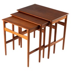3 Small Coffee Tables by Hans J. Wegner 3 Small Coffee Tables by Hans J. Wegner