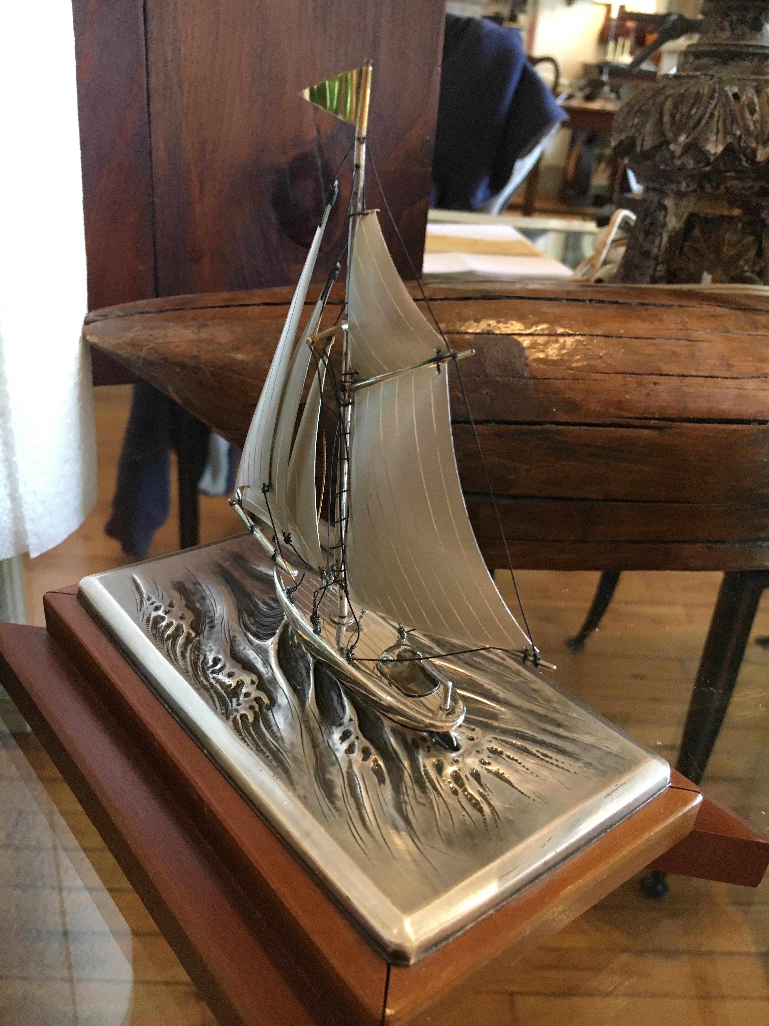 3 Sterling Silber Voll Mast Schiffe in Glas und ebonisiertem Holz Gehäuse Preis pro s im Angebot 3