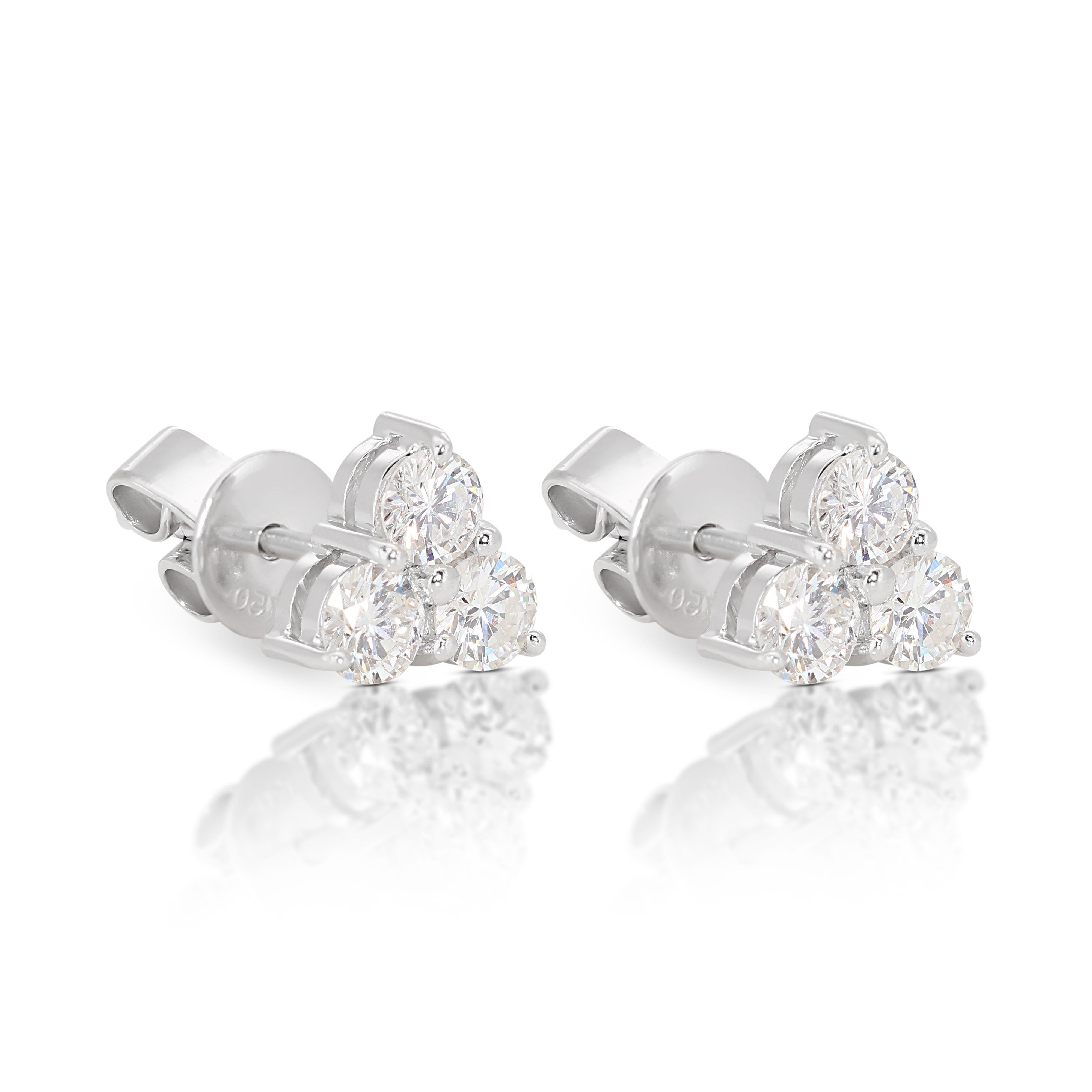 Round Cut 3-stone 0.90ct Diamond Earrings set in 18K White Gold For Sale