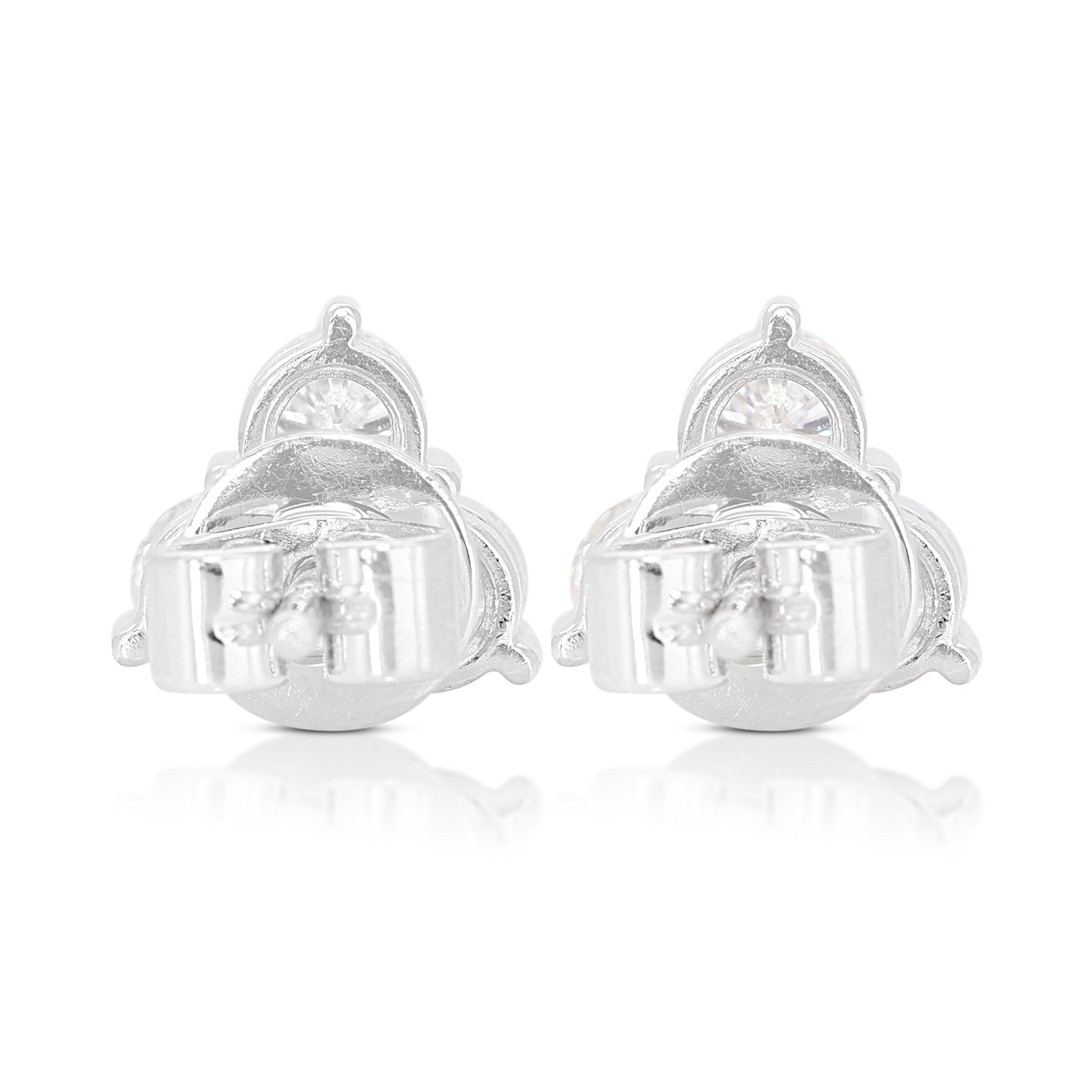 3-stone 0.90ct Diamond Earrings set in 18K White Gold For Sale 2