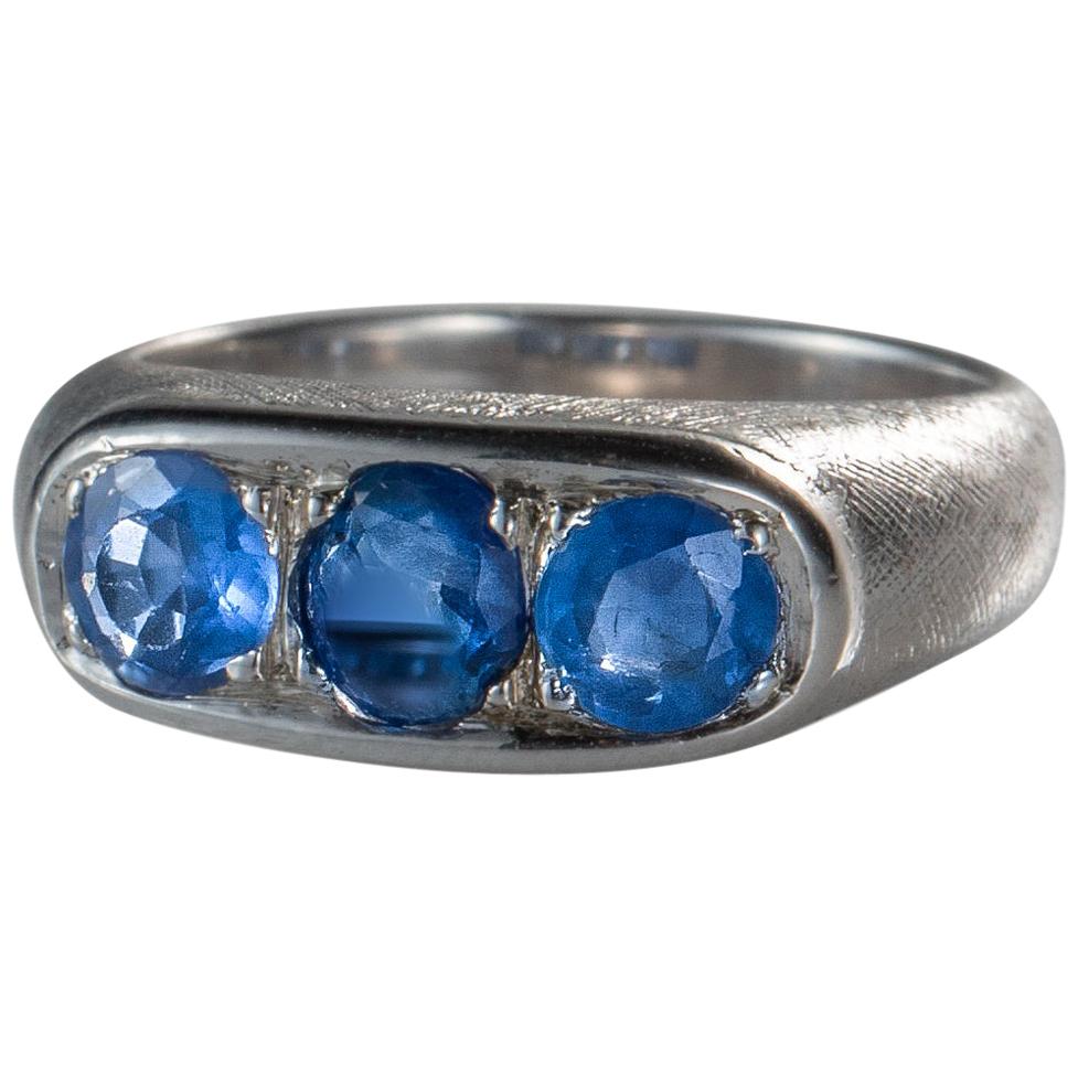 3 Stone 1.3 Carat Total Sapphire Ring, 14 Karat Gold For Sale
