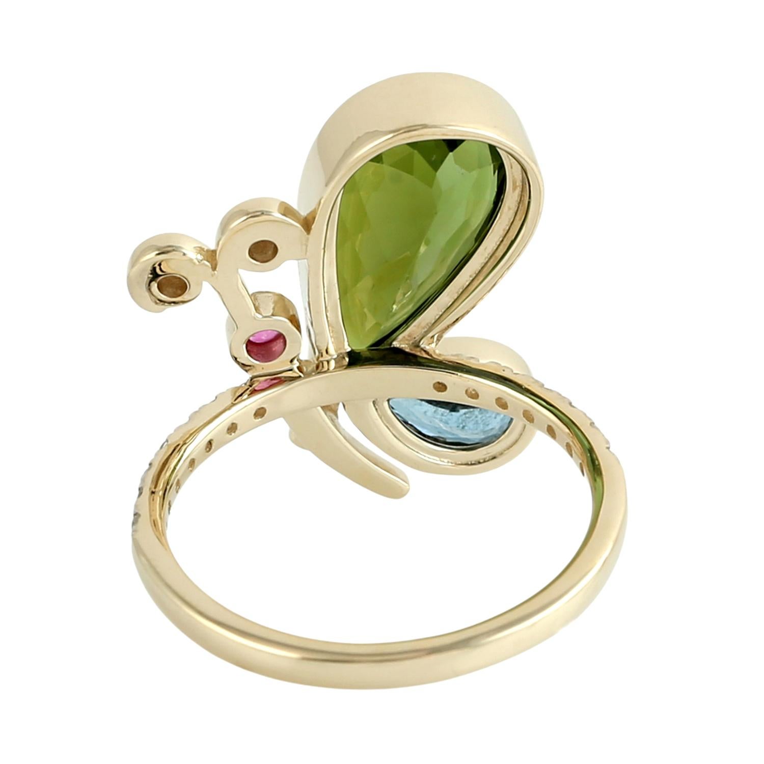 Taglio misto Anello a farfalla con 3 pietre e pavé di diamanti in oro giallo 14k in vendita