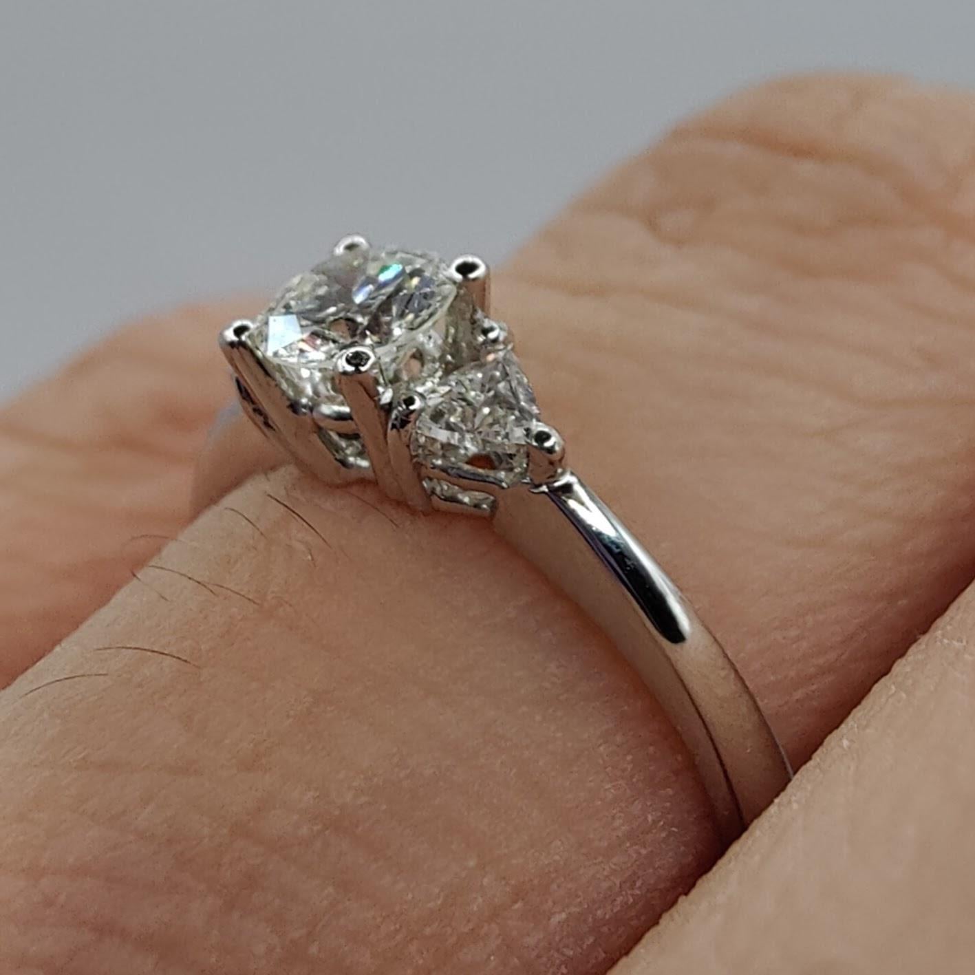 3-Stone Diamond Engagement Ring in 18K White Gold For Sale 9
