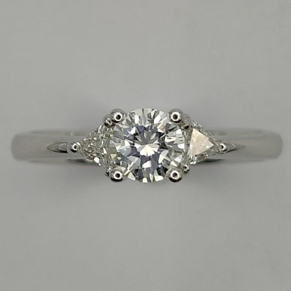 Women's 3-Stone Diamond Engagement Ring in 18K White Gold For Sale