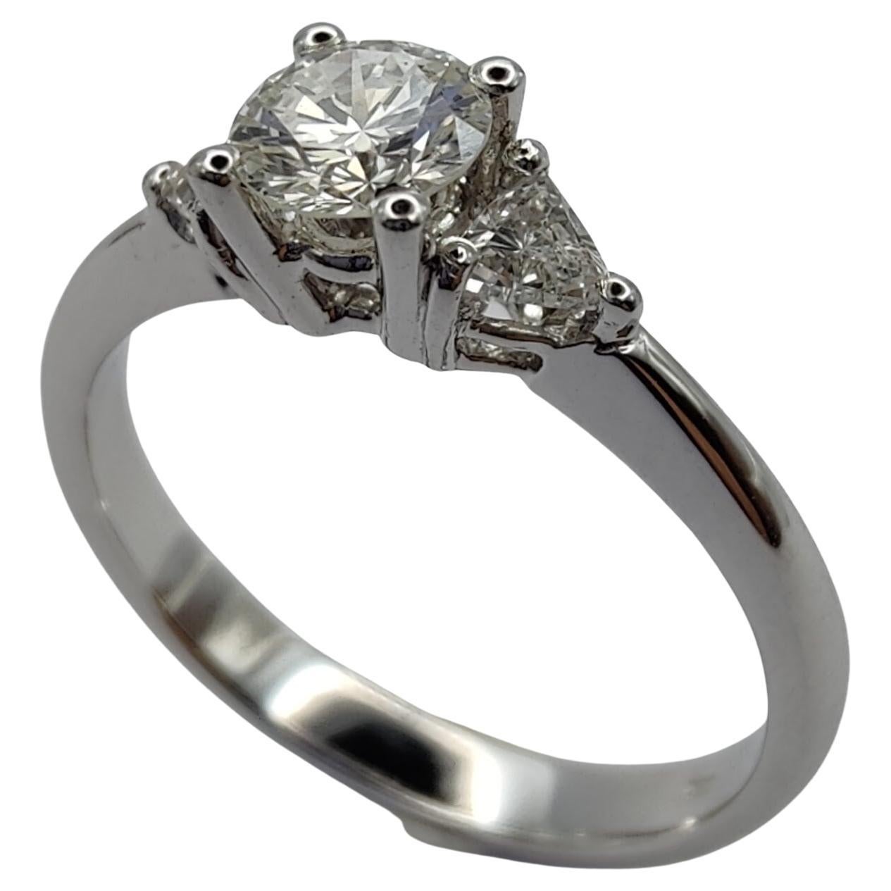 3-Stone Diamond Engagement Ring in 18K White Gold For Sale