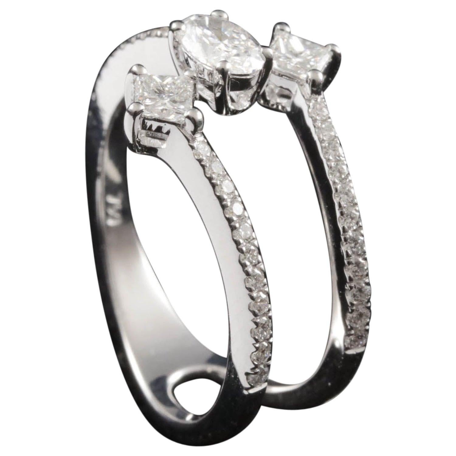 For Sale:  3-Stone Diamond Fashion Ring in 18 Karat Gold