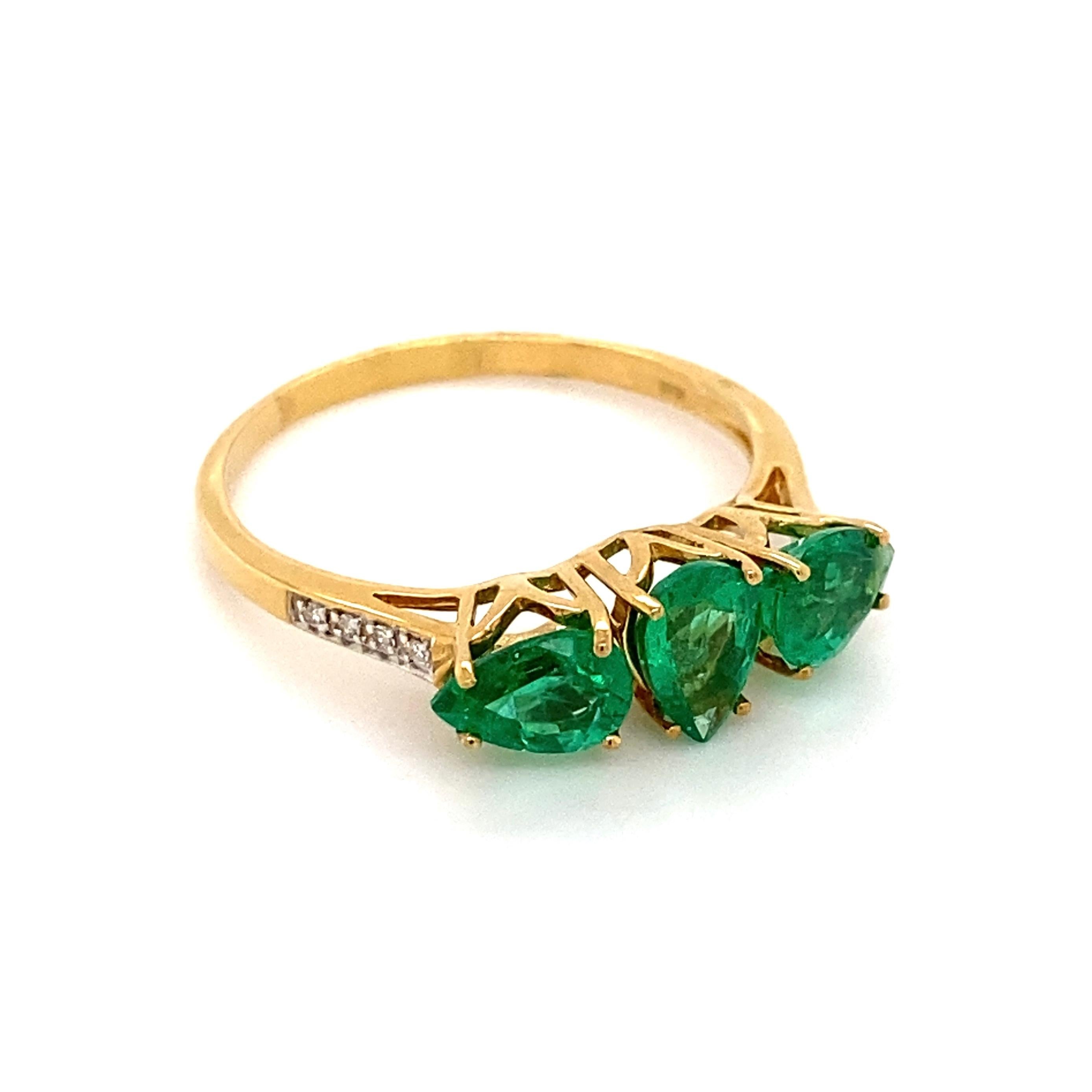 Modern 3-Stone Emerald and Diamond Gold Ring For Sale