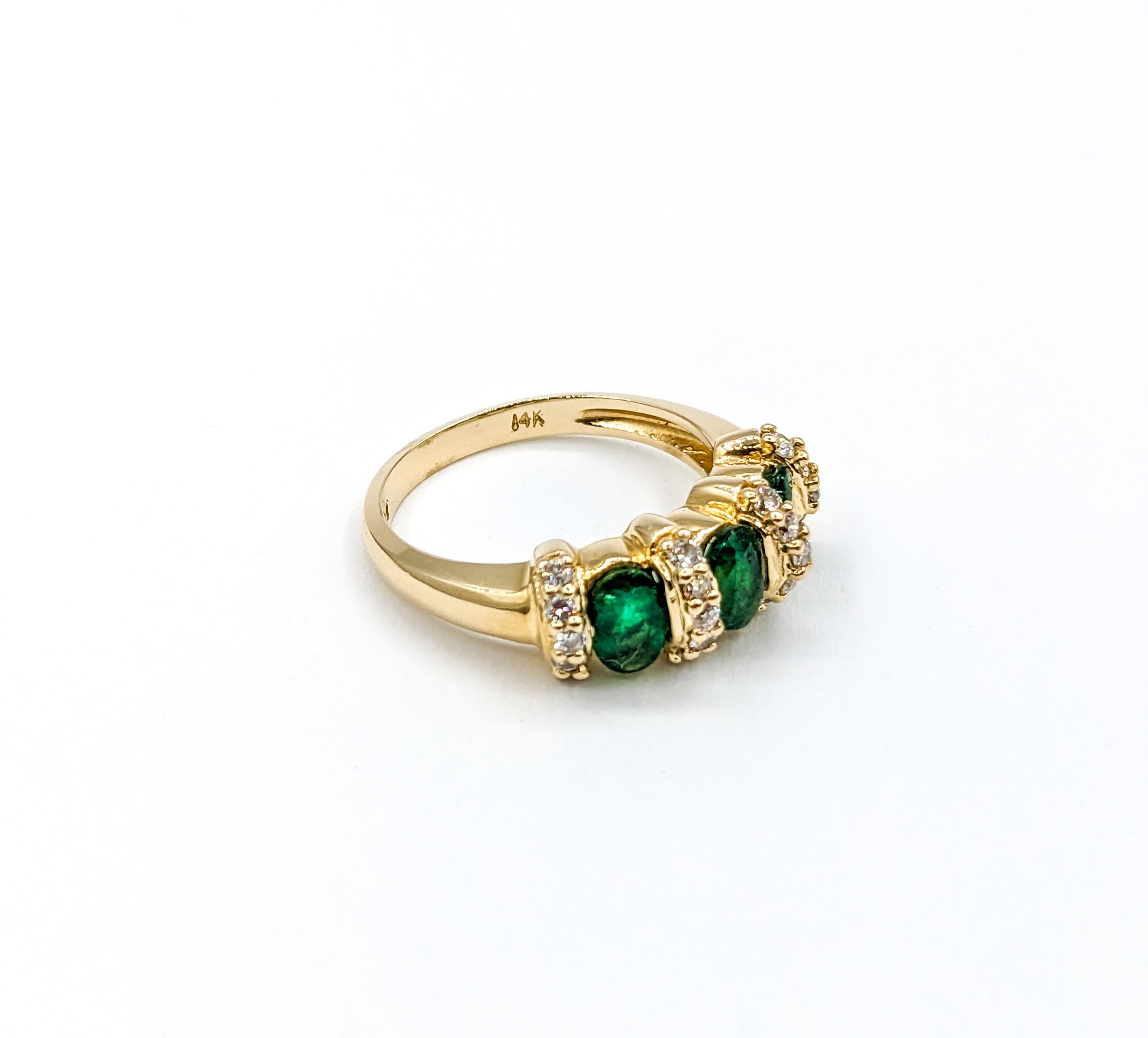 3-Stone Emerald & Diamond Ring in Yellow Gold For Sale 2
