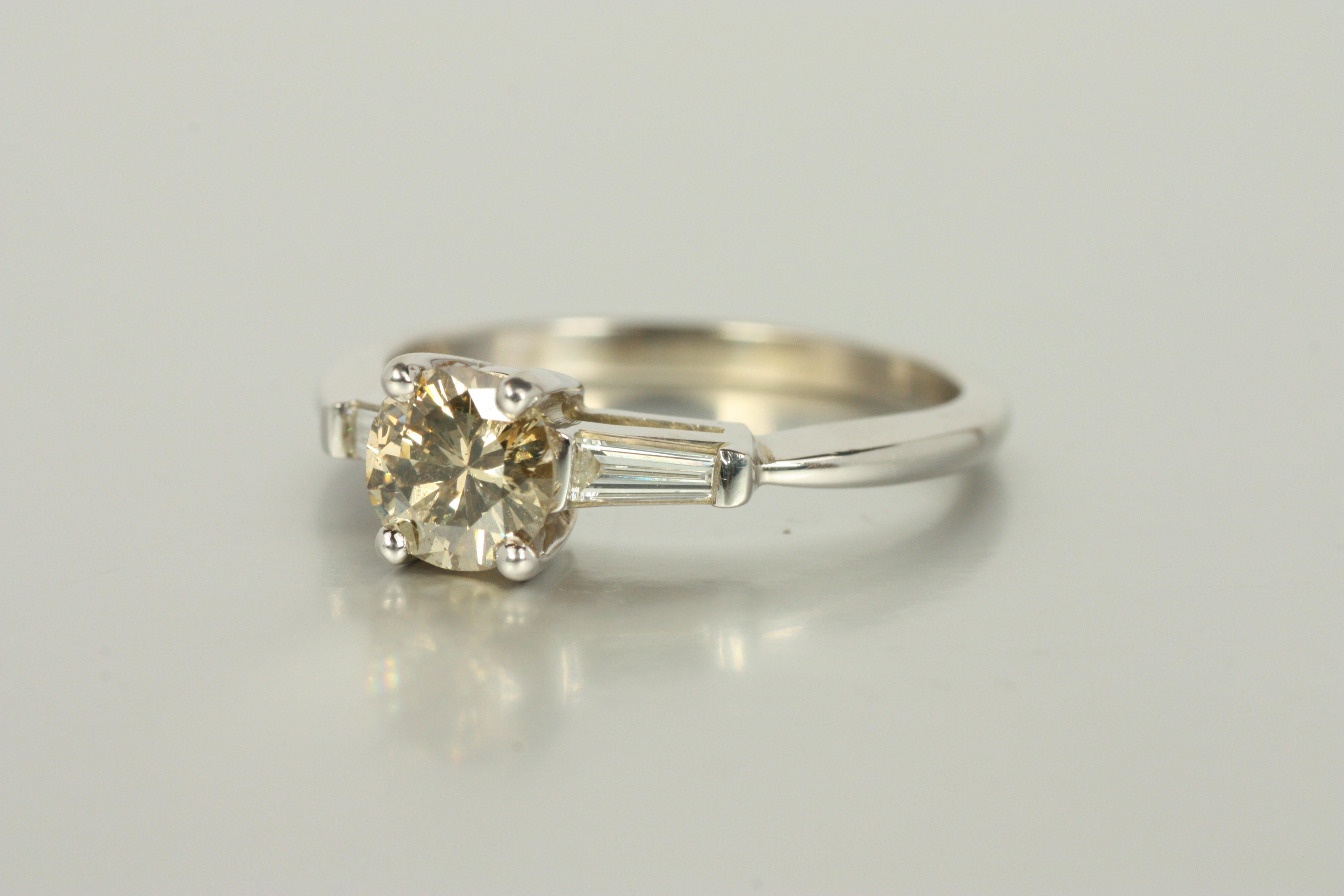 3-Stone Engagement Ring – Champagne & Baguette Cut Diamonds in 14K In Excellent Condition For Sale In Santa Monica, CA