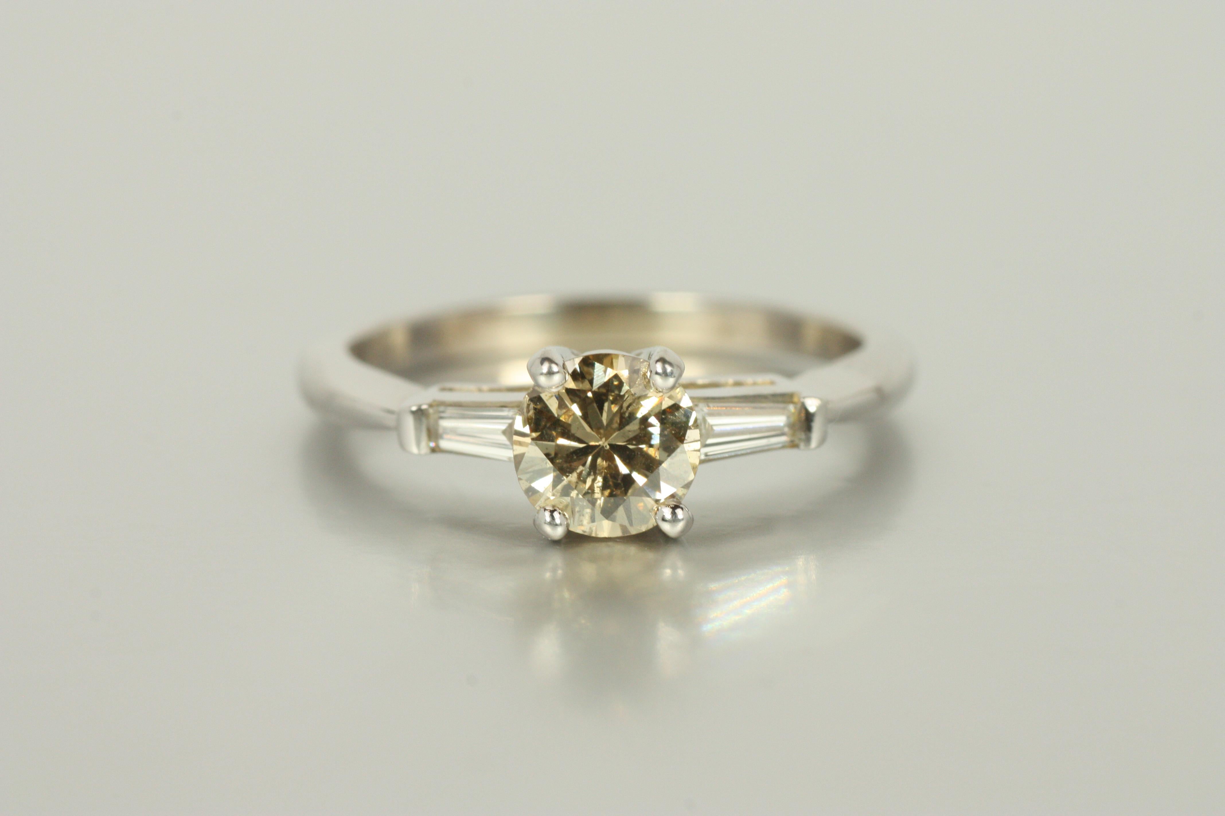 3-Stone Engagement Ring – Champagne & Baguette Cut Diamonds in 14K For Sale 3