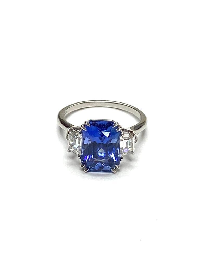 Women's Goshwara Sapphire Radiant Cut And Diamond Ring