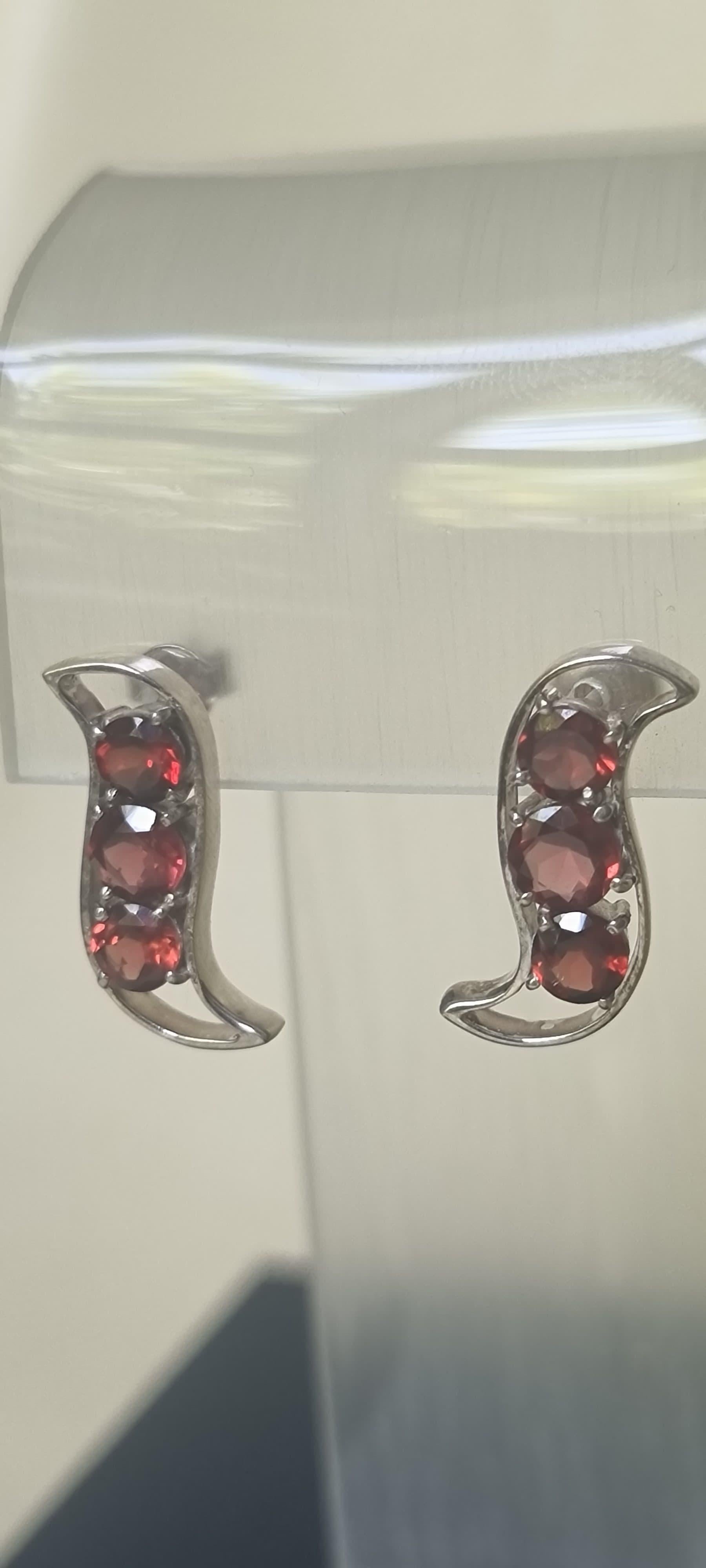 Round Cut 3 Stone Red Garnet Stud Earrings