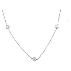 Collier rubover à 3 pierres serti de diamants G/H SI de 0,50 carat en or blanc 14 carats