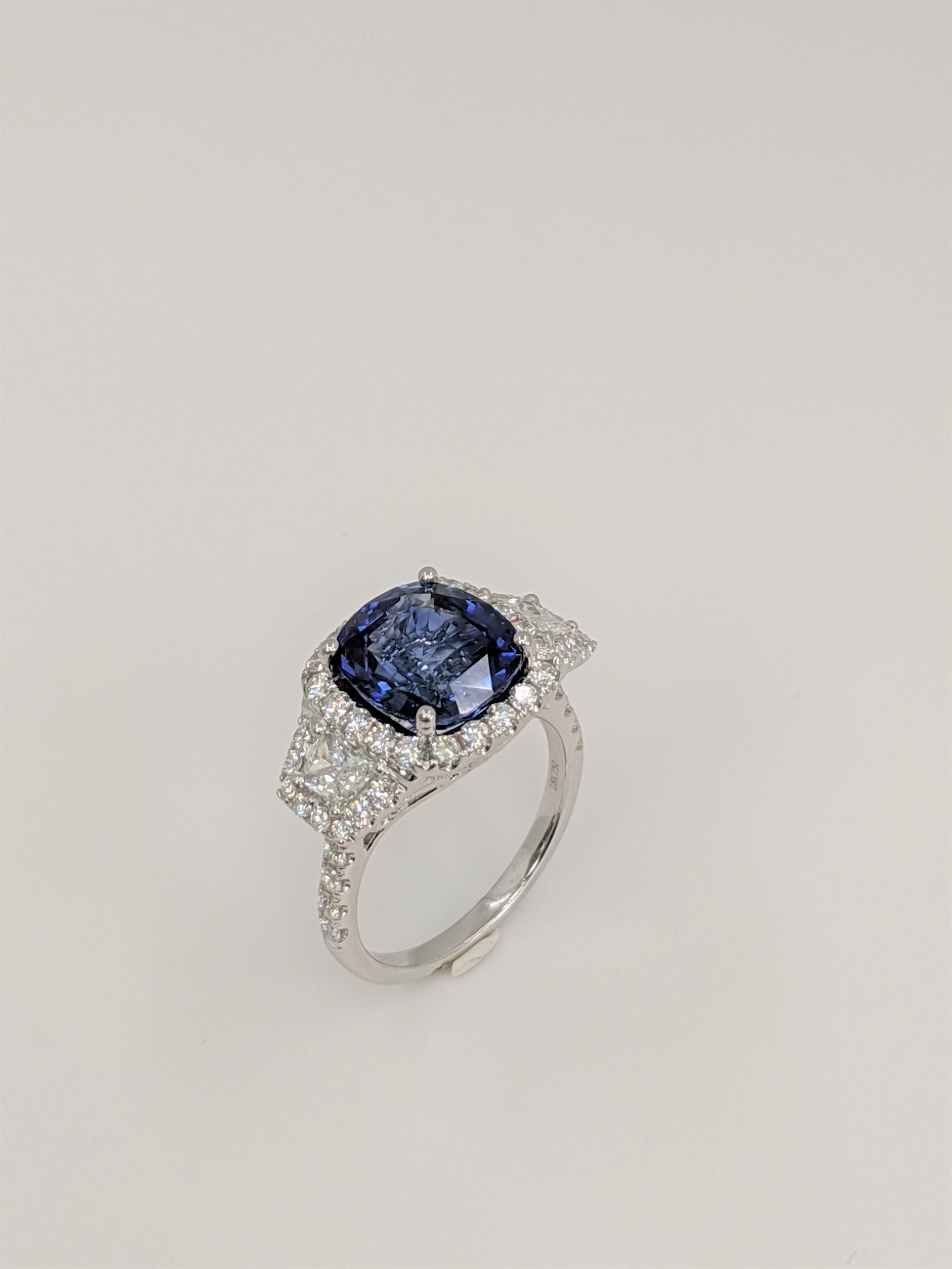 Women's GIA Certified Sapphire White Diamond Ring 18k  Wt. Gold