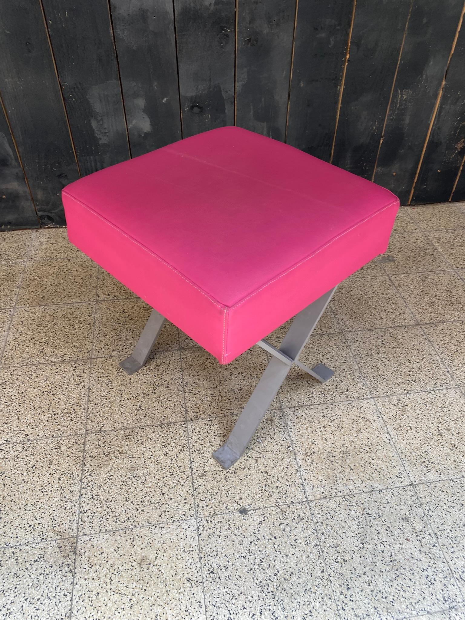 3 Stools in Cast Aluminum and Leatherette, circa 1970 For Sale 3