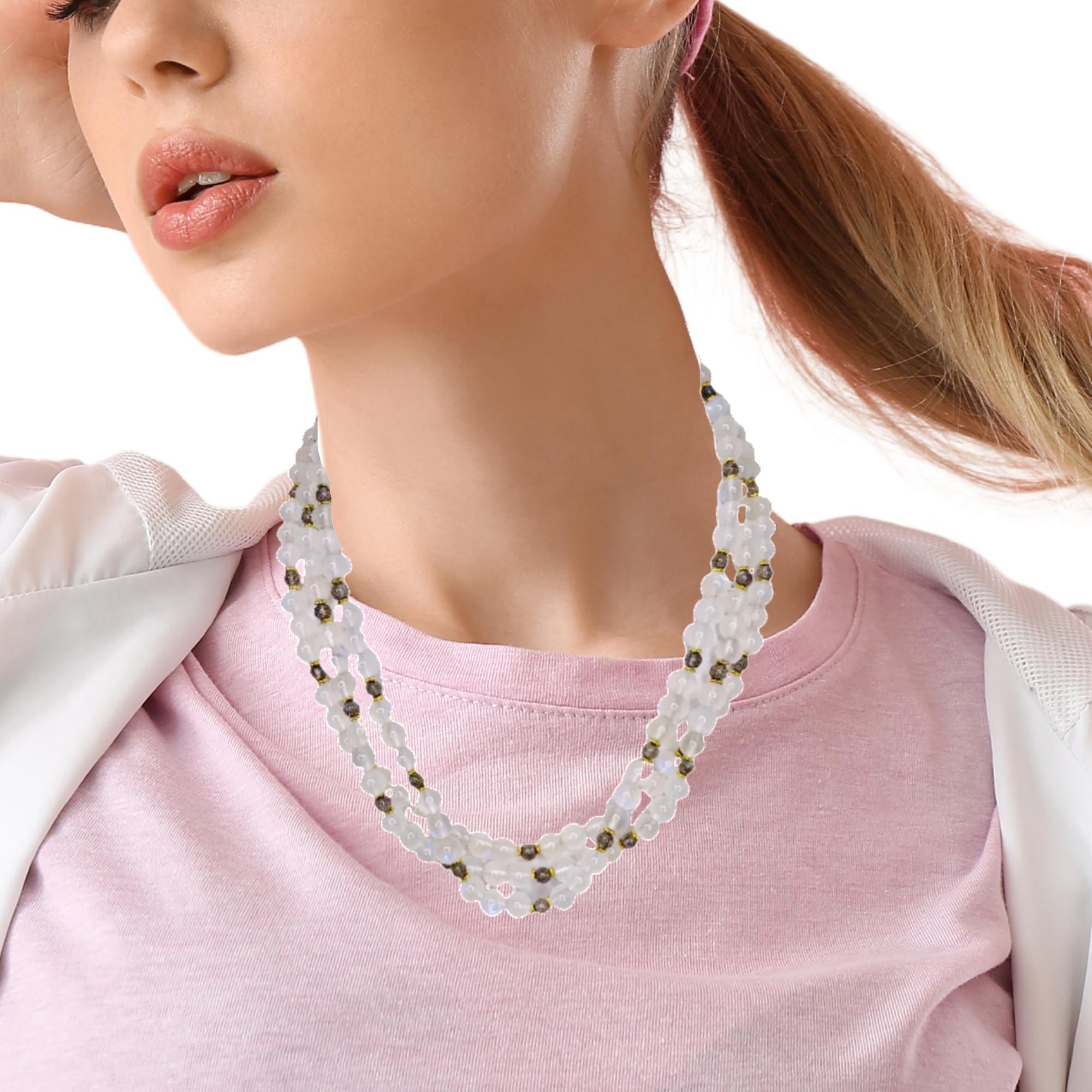Collier de perles de lune à 3 brins en or jaune 18 carats avec pierres de labradorite en vente 7