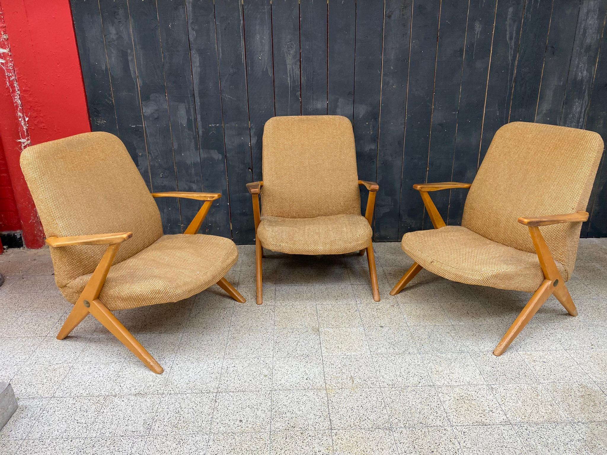 3 system armchairs, attributed to Cees Braakman, Edition Pastoe circa 1950/1960
woodwork in good condition, foam and fabric to change
price is for one
3 are available