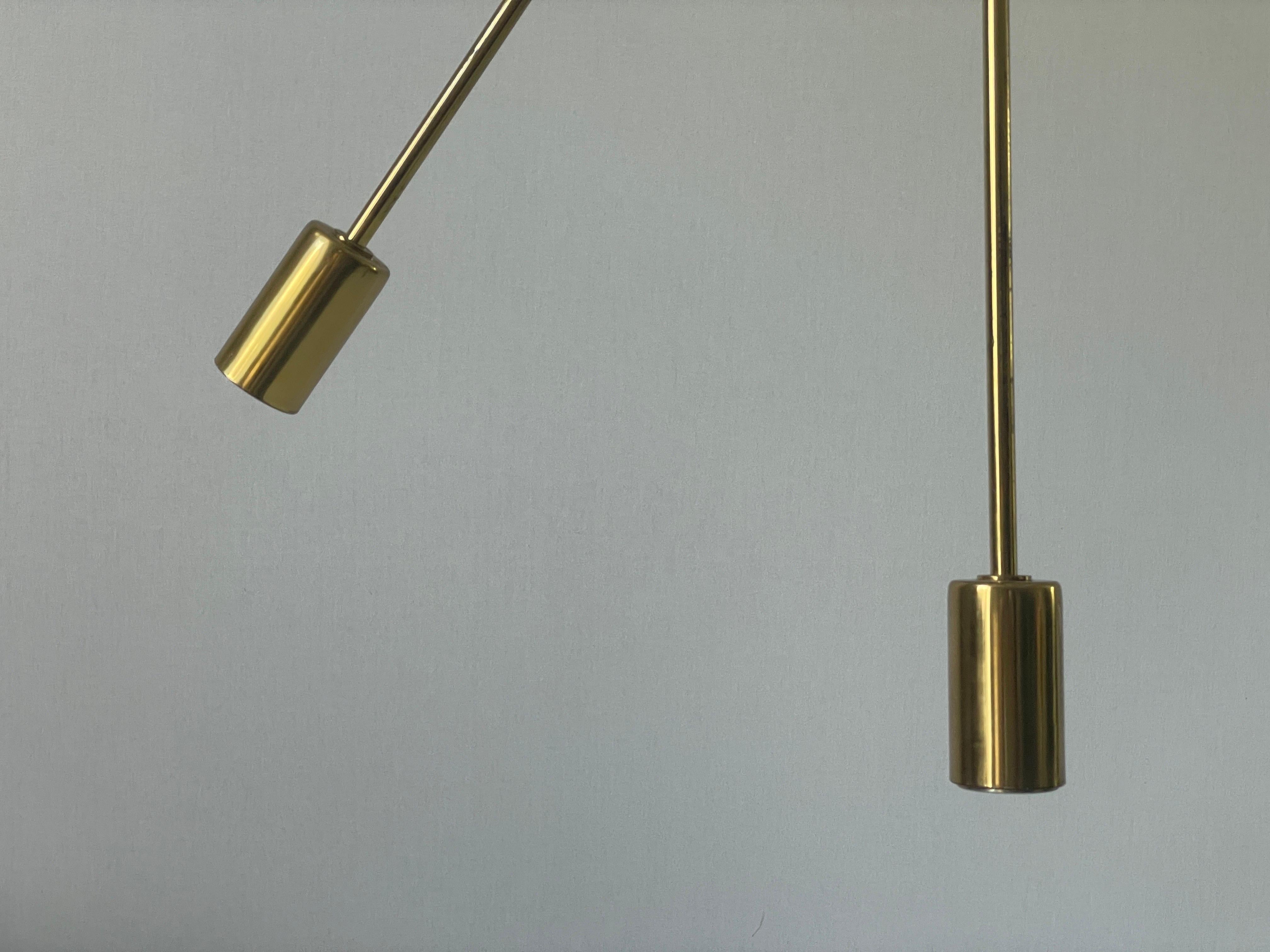 Lámpara de techo empotrada Sputnik de latón de diseño italiano armada de 3 alturas, años 70, Italia finales del siglo XX en venta