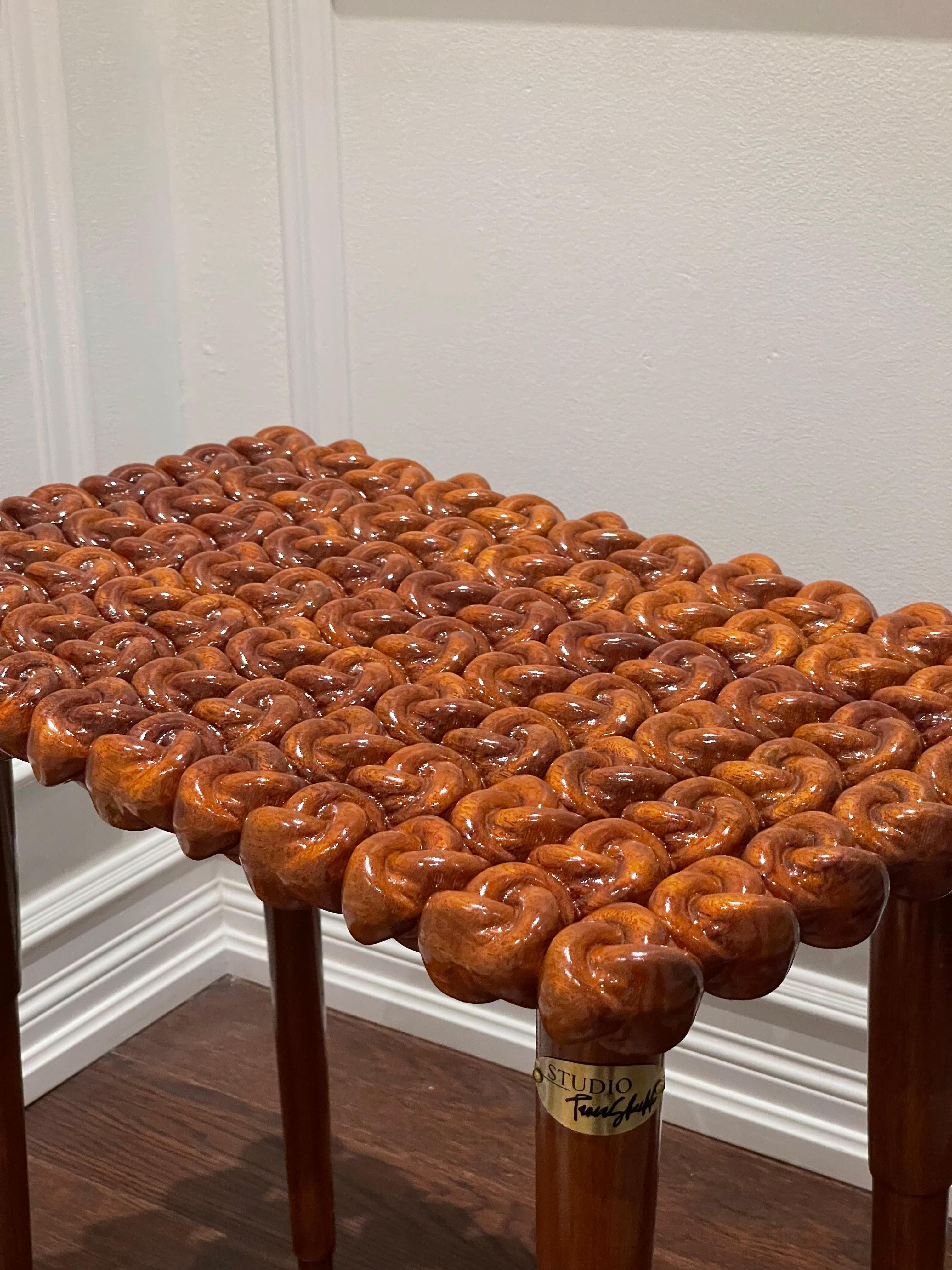 Bois dur Sapele massif de 3 pouces d'épaisseur - Finition à la main - Nœud sculptural organique moderne en vente 2