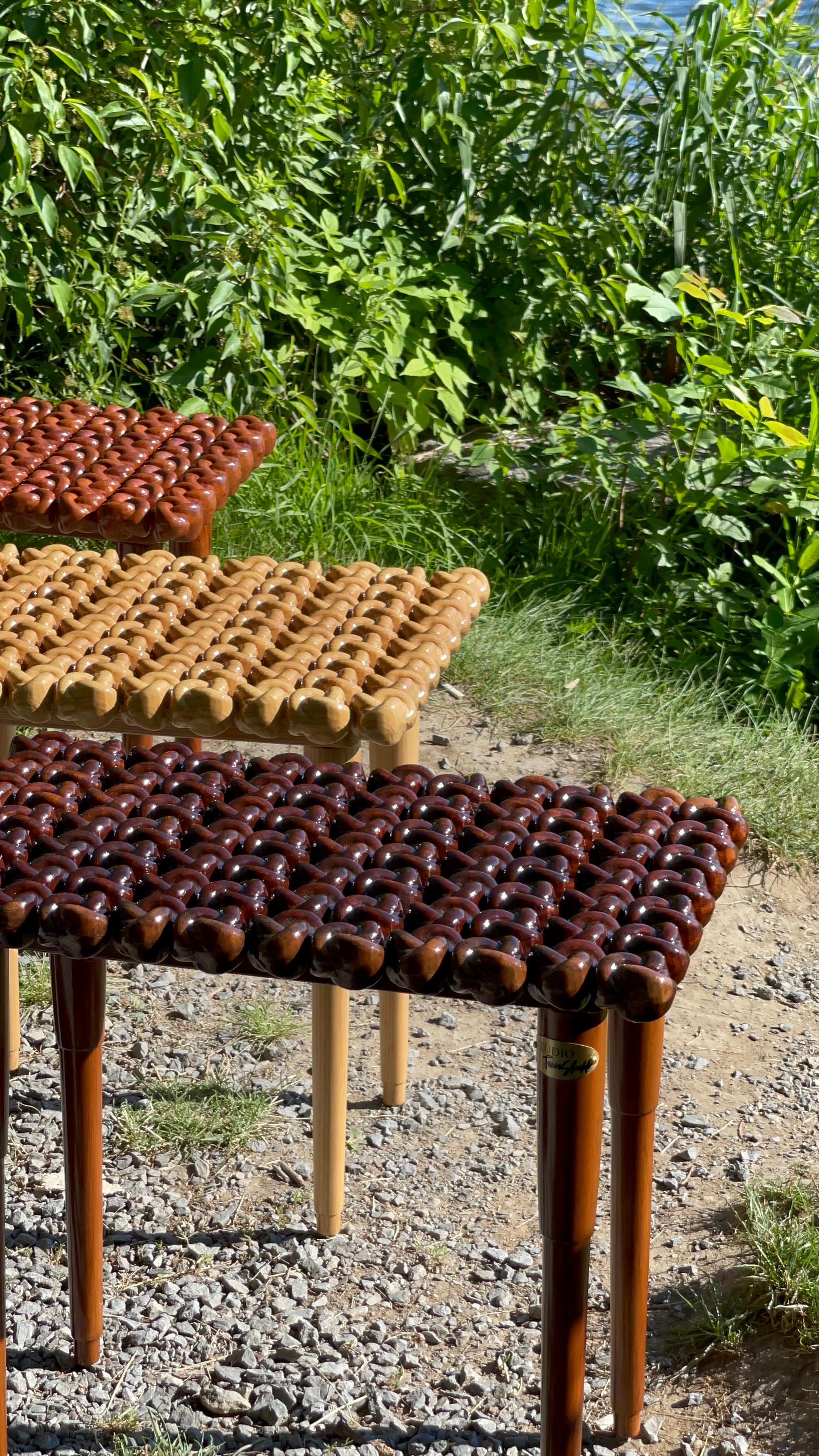 Bois dur Sapele massif de 3 pouces d'épaisseur - Finition à la main - Nœud sculptural organique moderne en vente 4