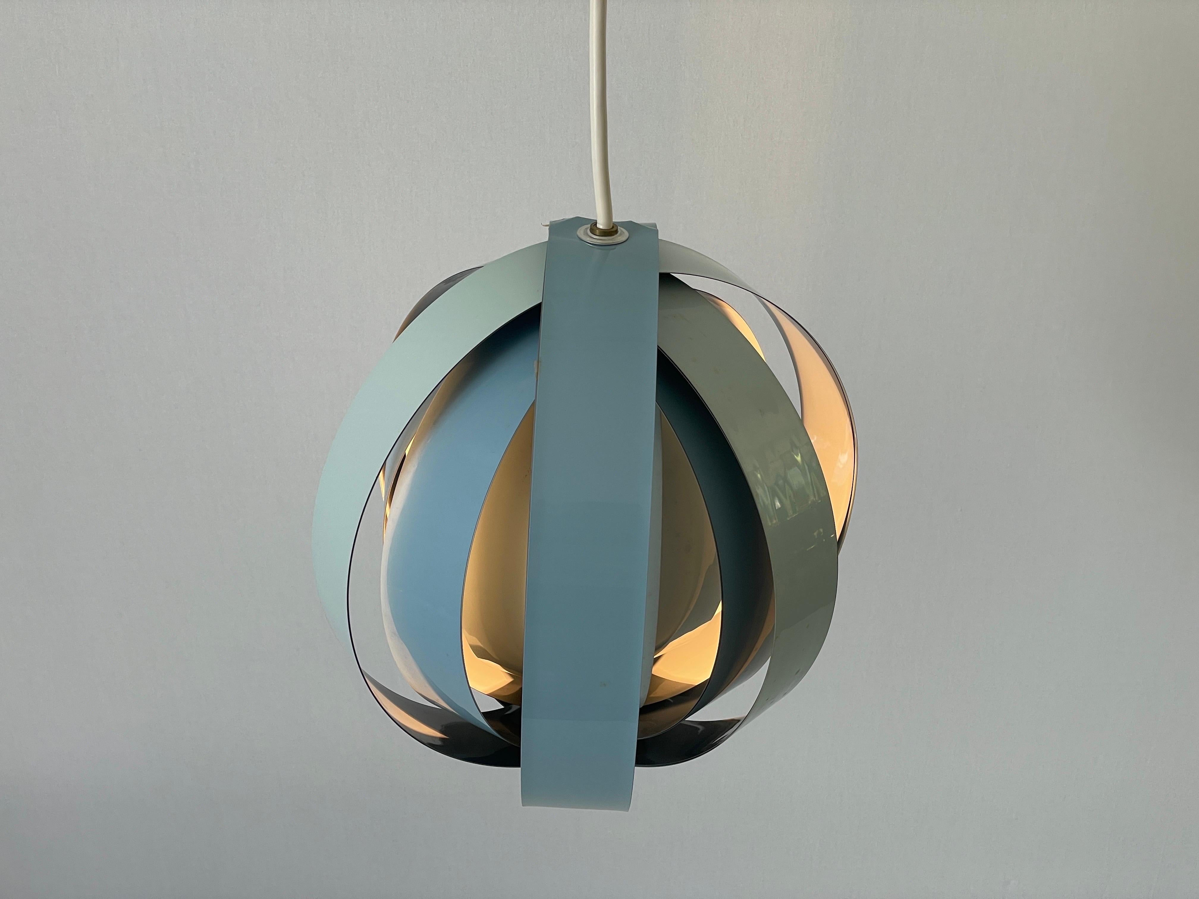 Lampada a sospensione a 3 toni in metallo blu di Lamell-Star-Leuchten, anni '60, Germania in vendita 4