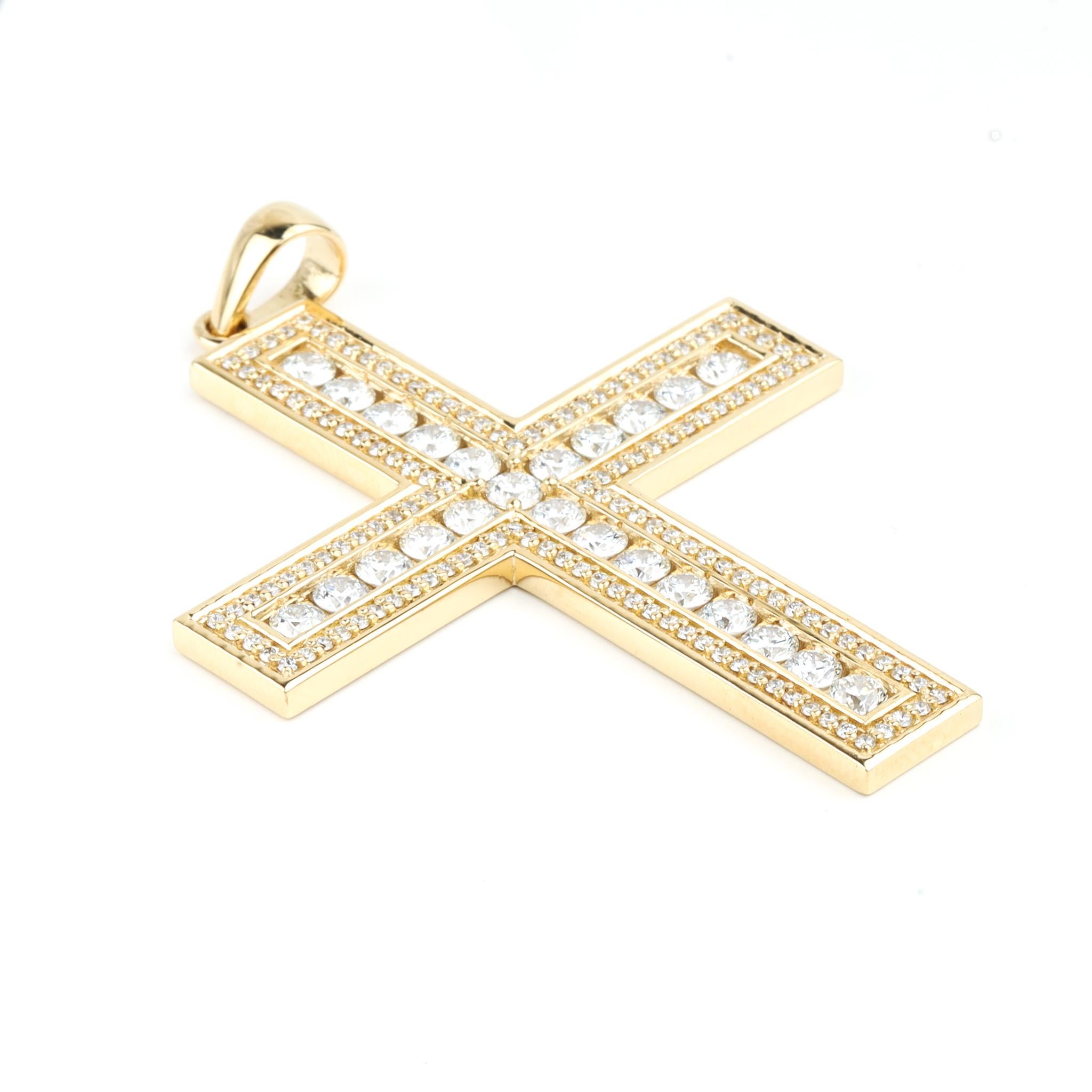 Round Cut 3 Total Carat Weight Diamond Religious Cross Pendant in 18k solid yellow gold  For Sale