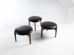 3 tabourets tripodes, Uno & Osten Kristiansson