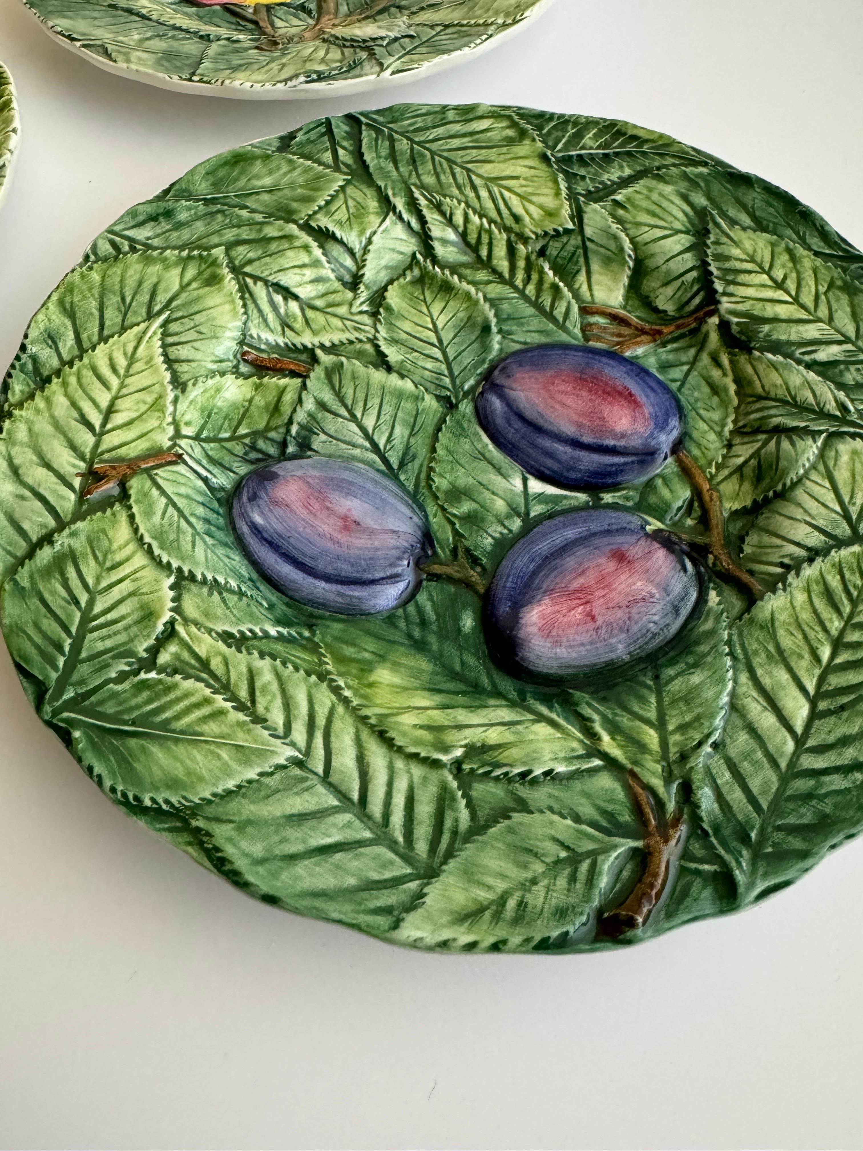 20th Century 3 Trompe-L’oeil Majolica chargers/Salad Plates Made in Italy for Neiman Marcus