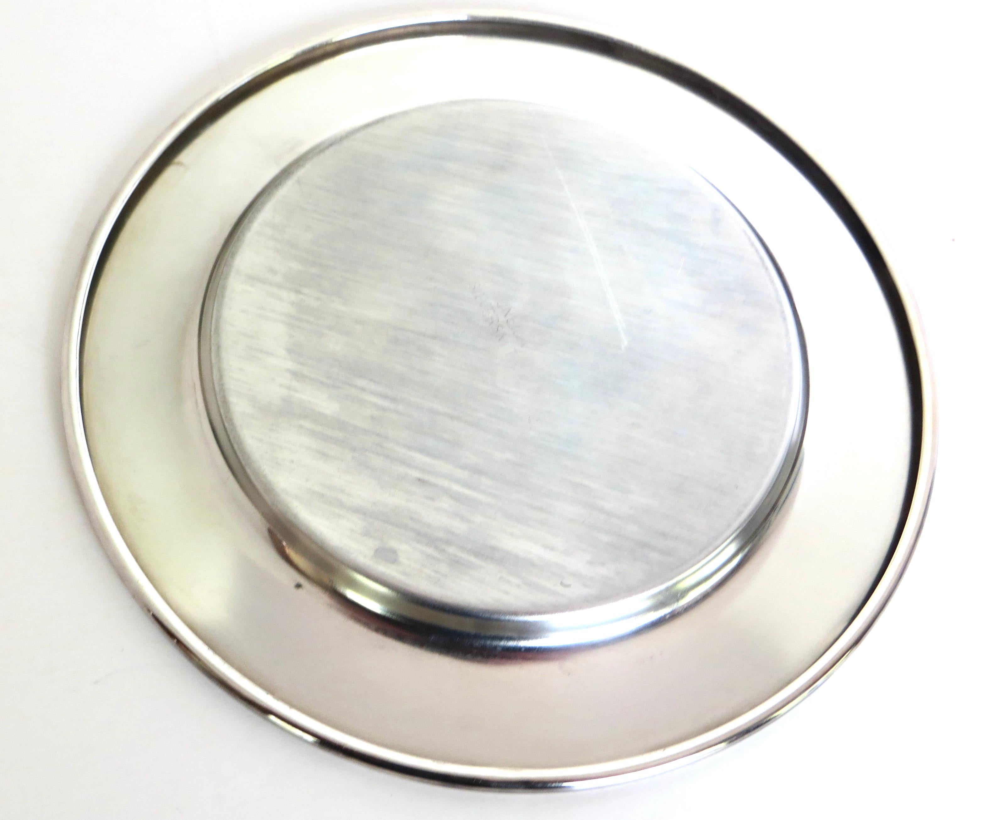 (3) Servilleteros Circulares Florales Victorianos Plateados + (8) Minicargadores SP en venta 6
