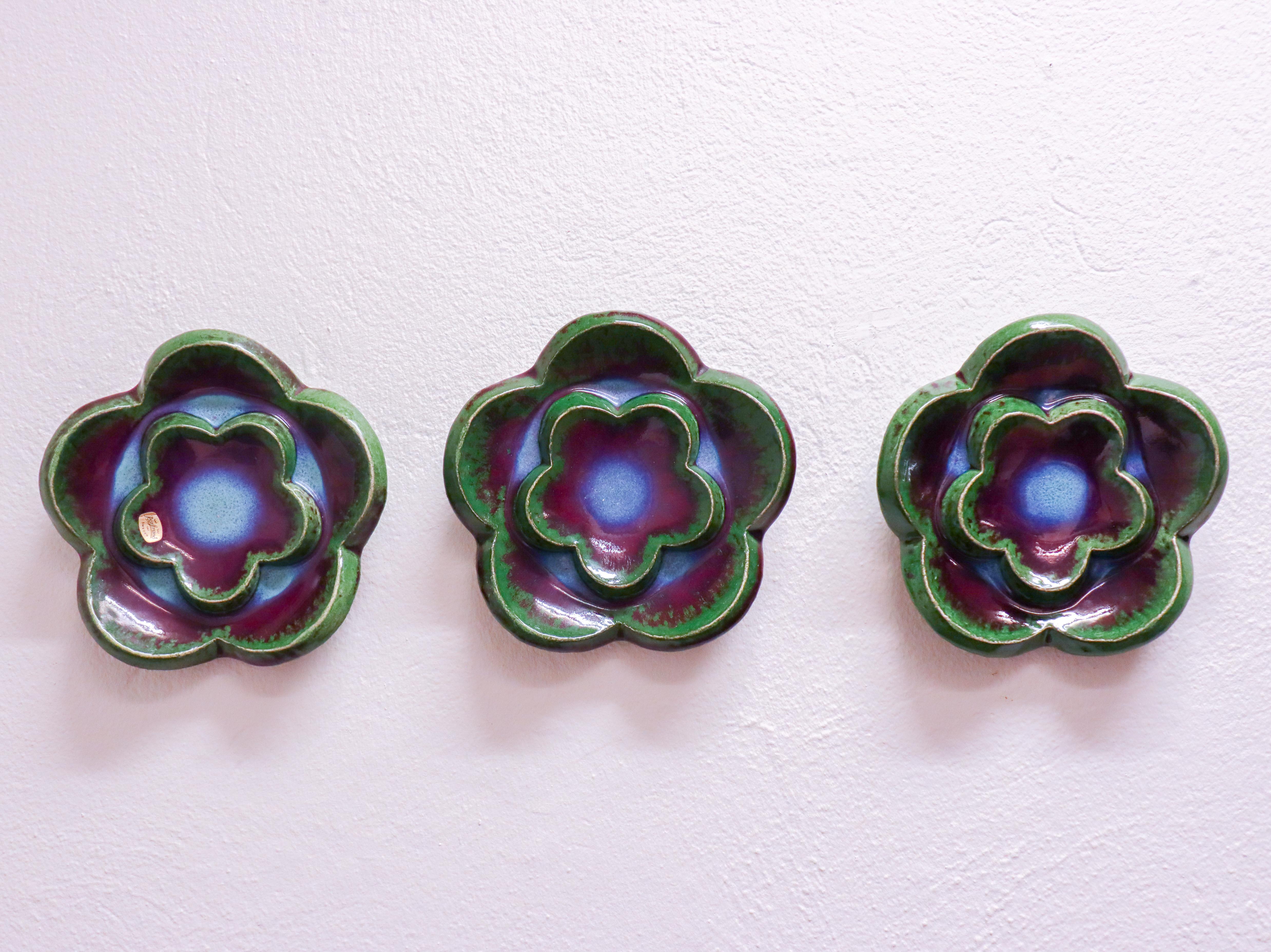3 Wall Plaques / Tiles,  Rörstrand - Sylvia Leuchovius - Flowers Green & Purple in vendita 1