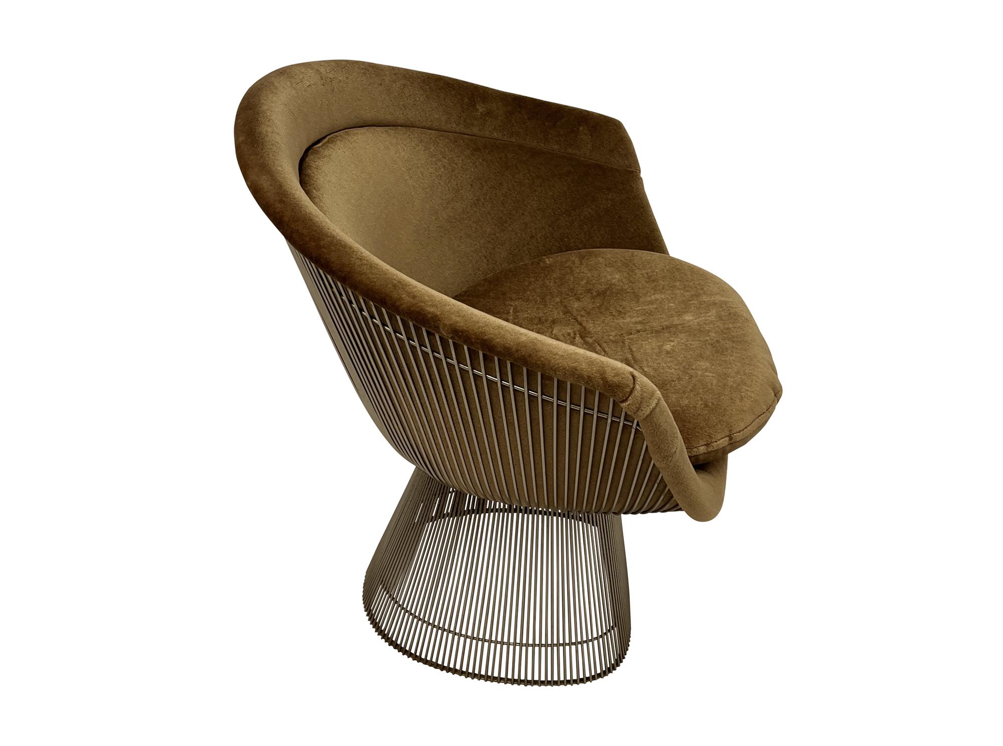 American 2 Warren Platner Velvet Lounge Chairs with Matching 0ttoman For Sale