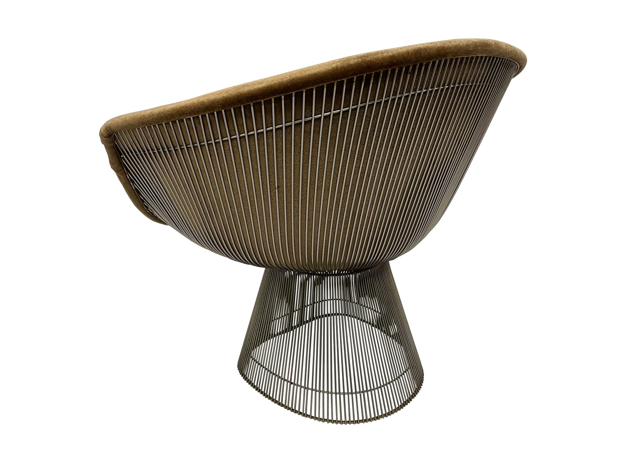 Mid-20th Century 2 Warren Platner Velvet Lounge Chairs with Matching 0ttoman For Sale
