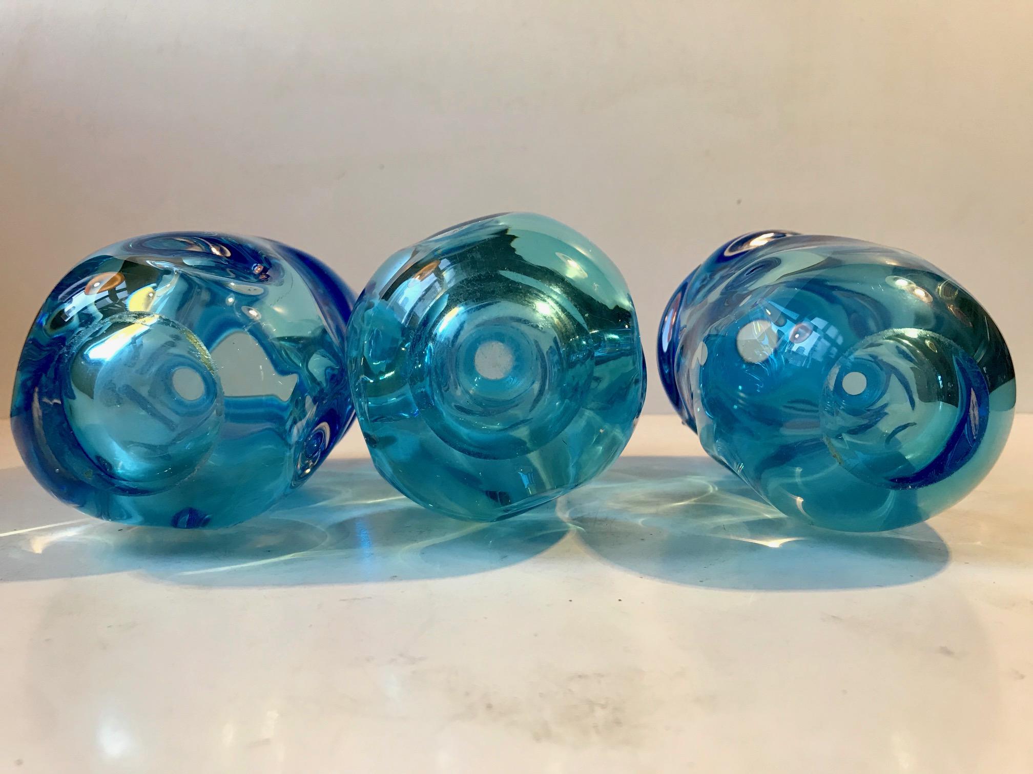 3 Waves in Blue Art Glass, Vases by Jan Beránek for Skrdlovice, 1960s In Good Condition For Sale In Esbjerg, DK