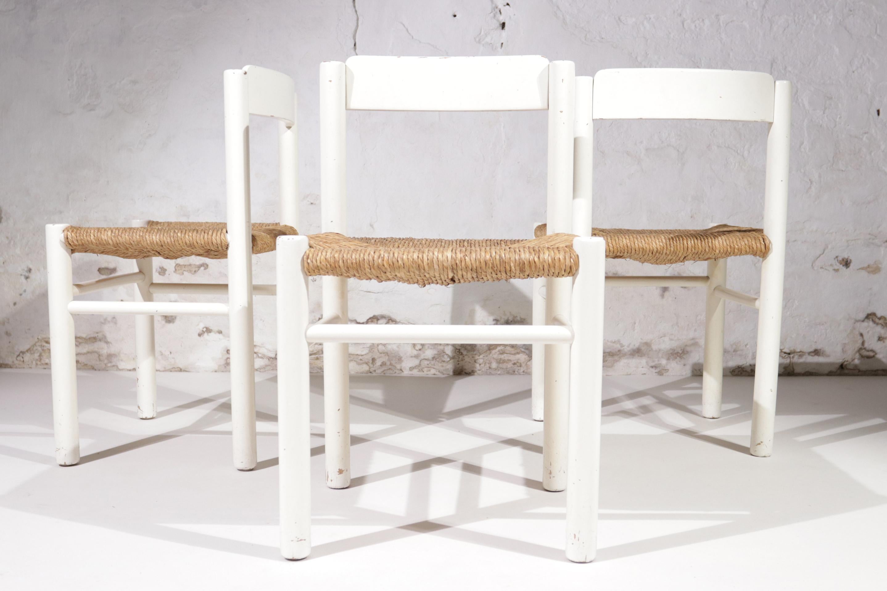 French 2 White Dining Chairs in the Style of Charlotte Perriand, France, 1960 For Sale