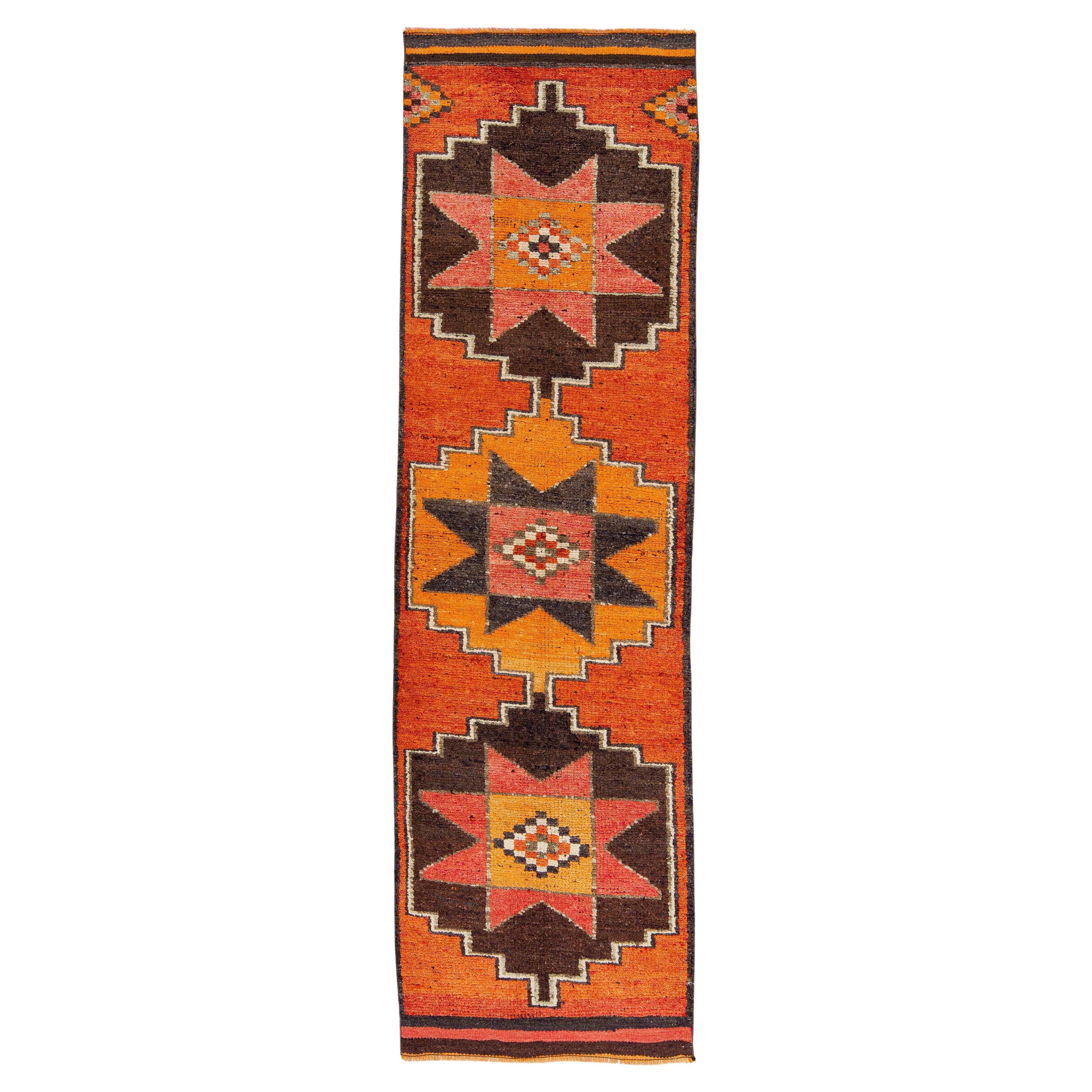 3 x 10 Läufer aus türkischer Wolle im Vintage-Stil in gebranntem Orange mit geometrischen Tribal-Motiven