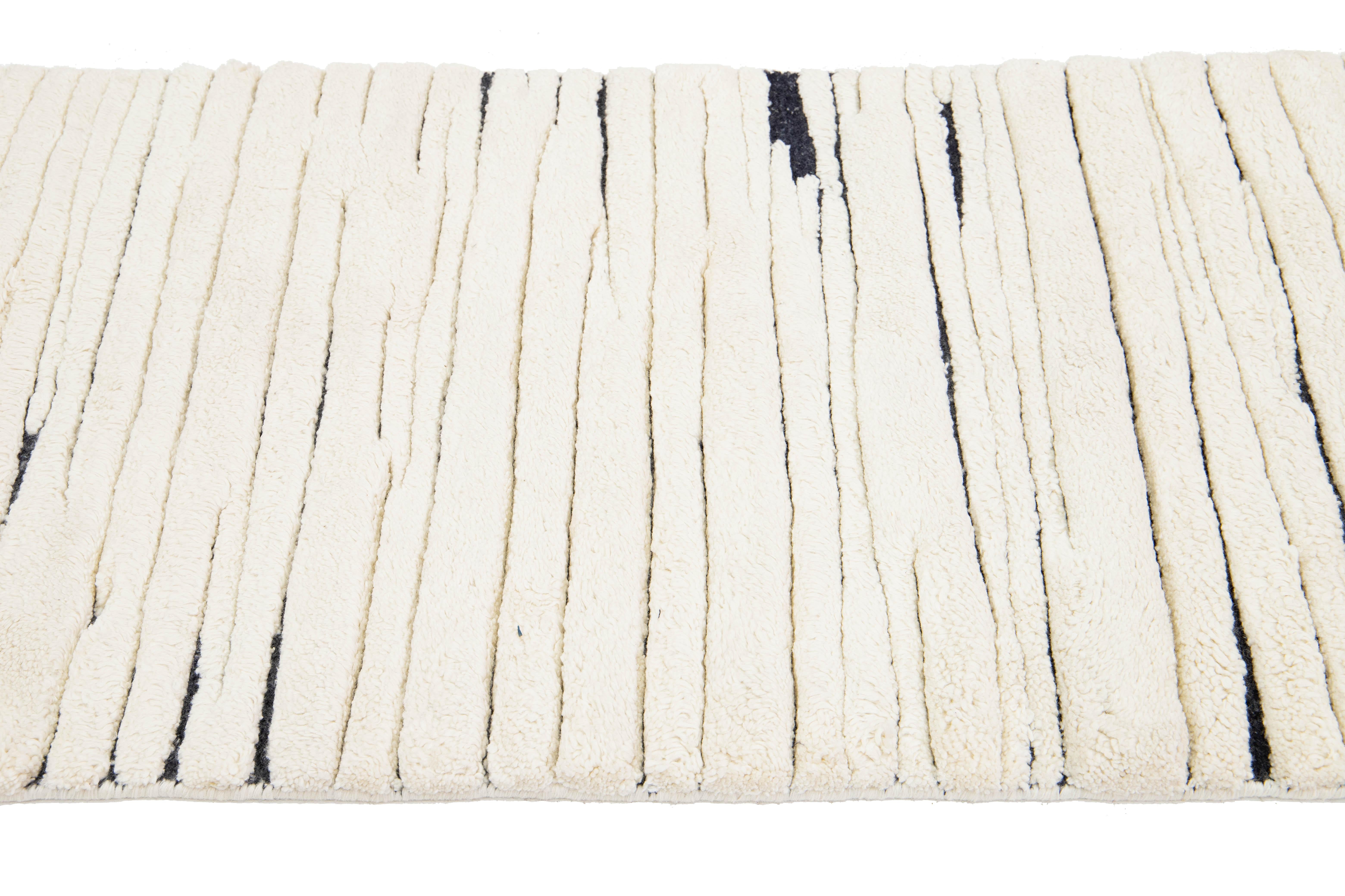 3 X 12 Contemporary Ivory Moroccan Style Handmade Wool Runner For Sale 1