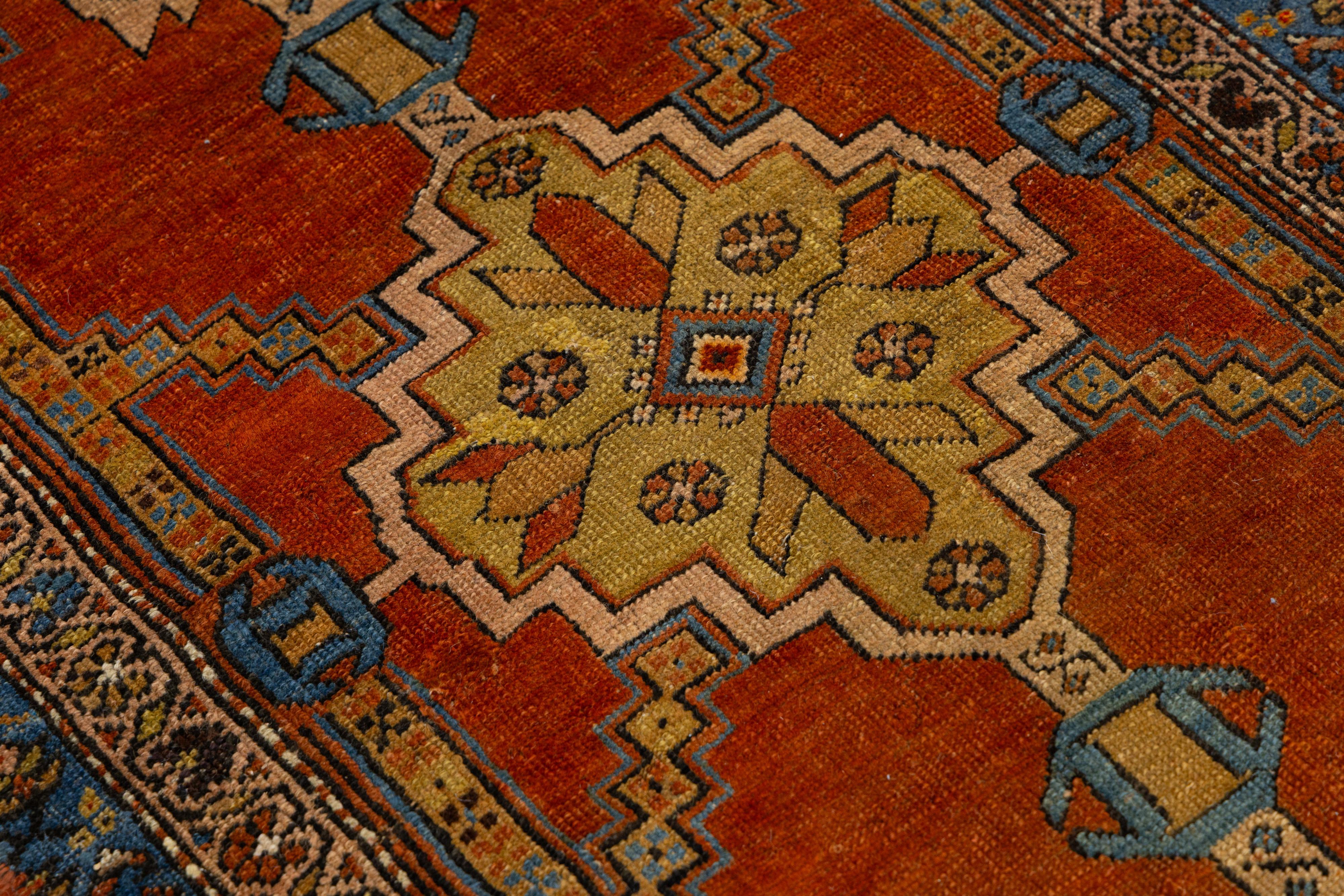 3 x 18 Antik Bakshaeish Persische Wolle Läufer In Orange-Rost Mit Tribal Design im Angebot 4