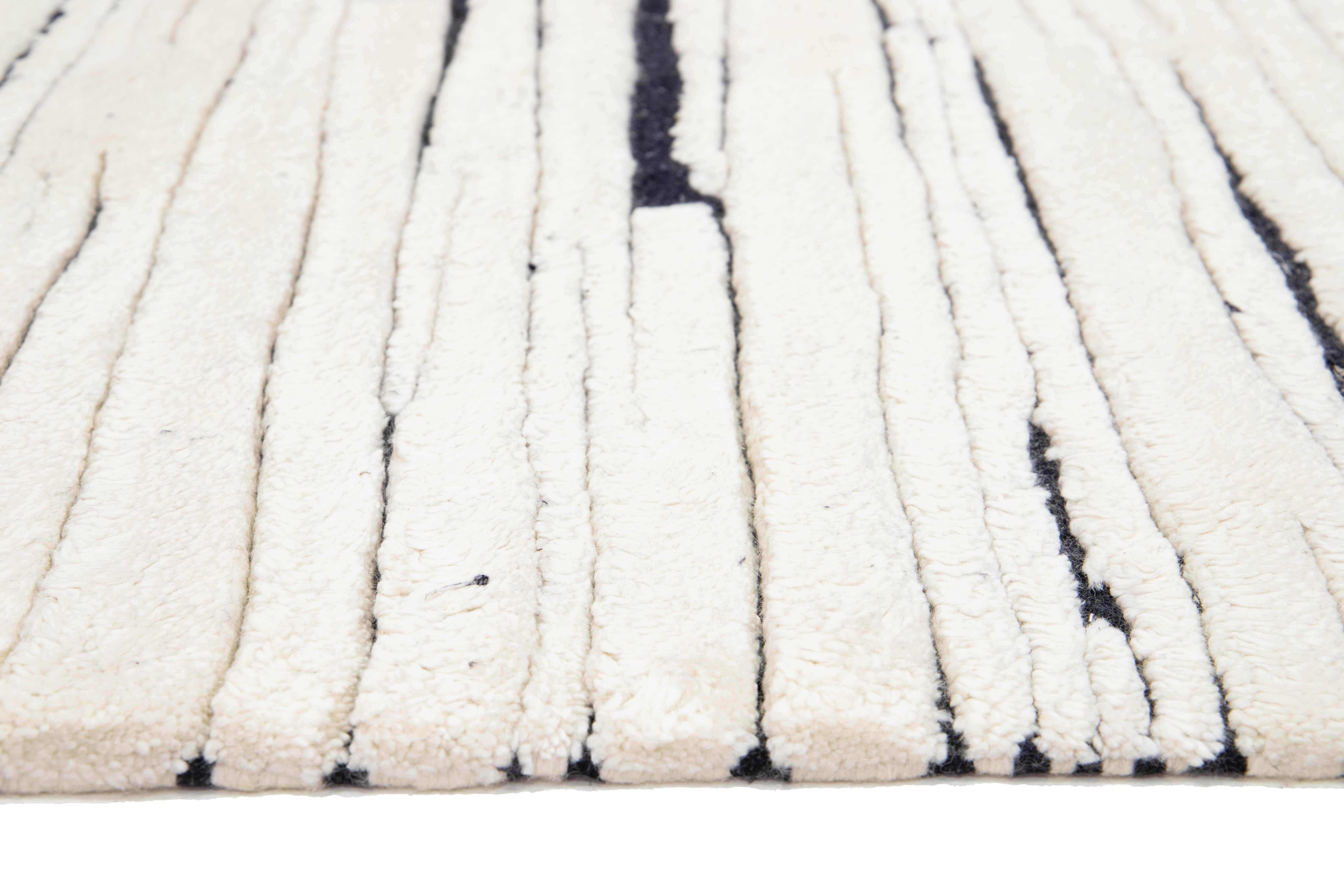 Indian 3 x 29 Contemporary Ivory Moroccan Style Handmade Long Wool Runner For Sale