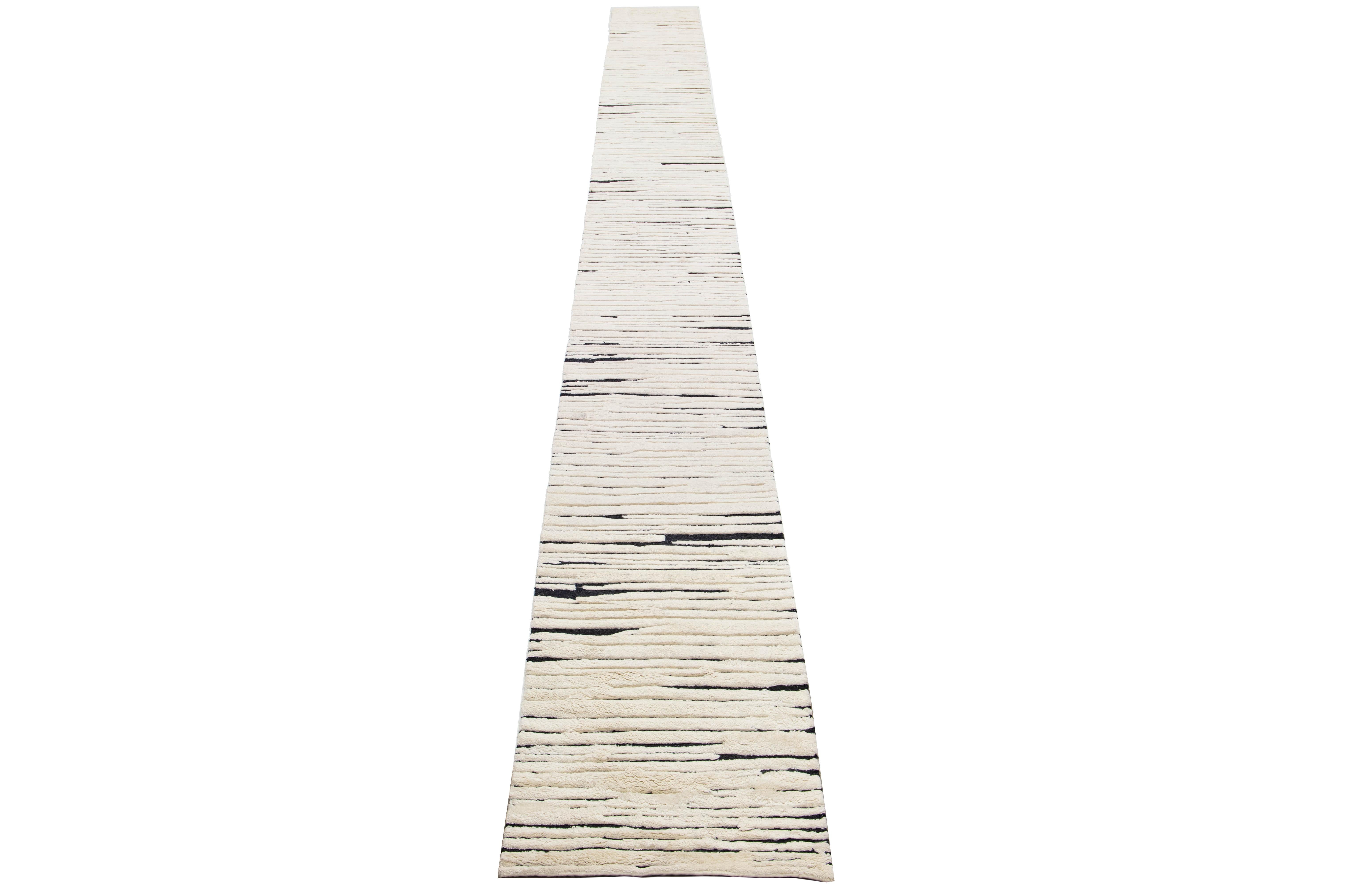 3 x 29 Contemporary Ivory Moroccan Style Handmade Long Wool Runner For Sale 2