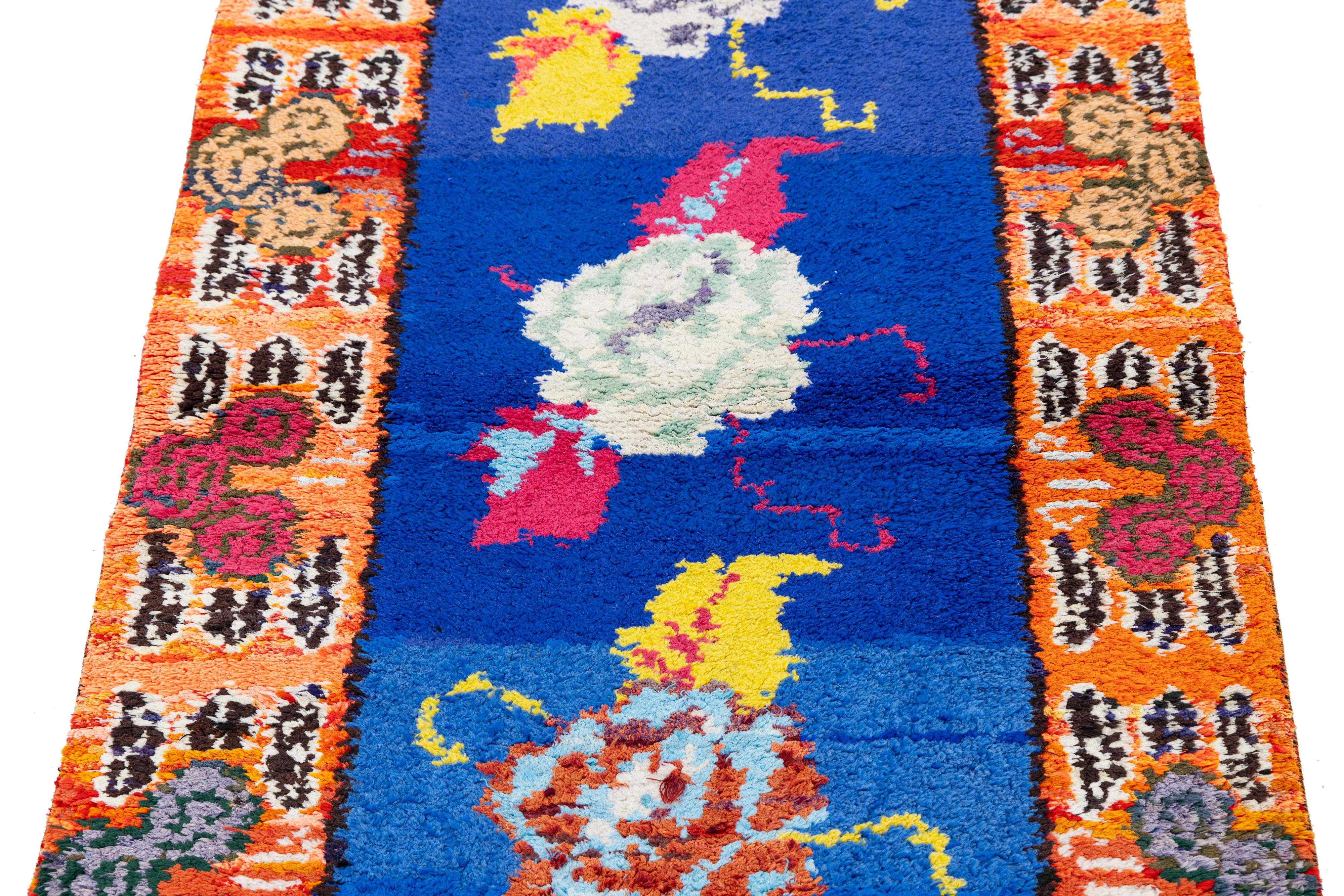 3 x 6 Läufer aus türkisch-blauer Wolle mit lebhaften abstrakten Motiven im Angebot 1