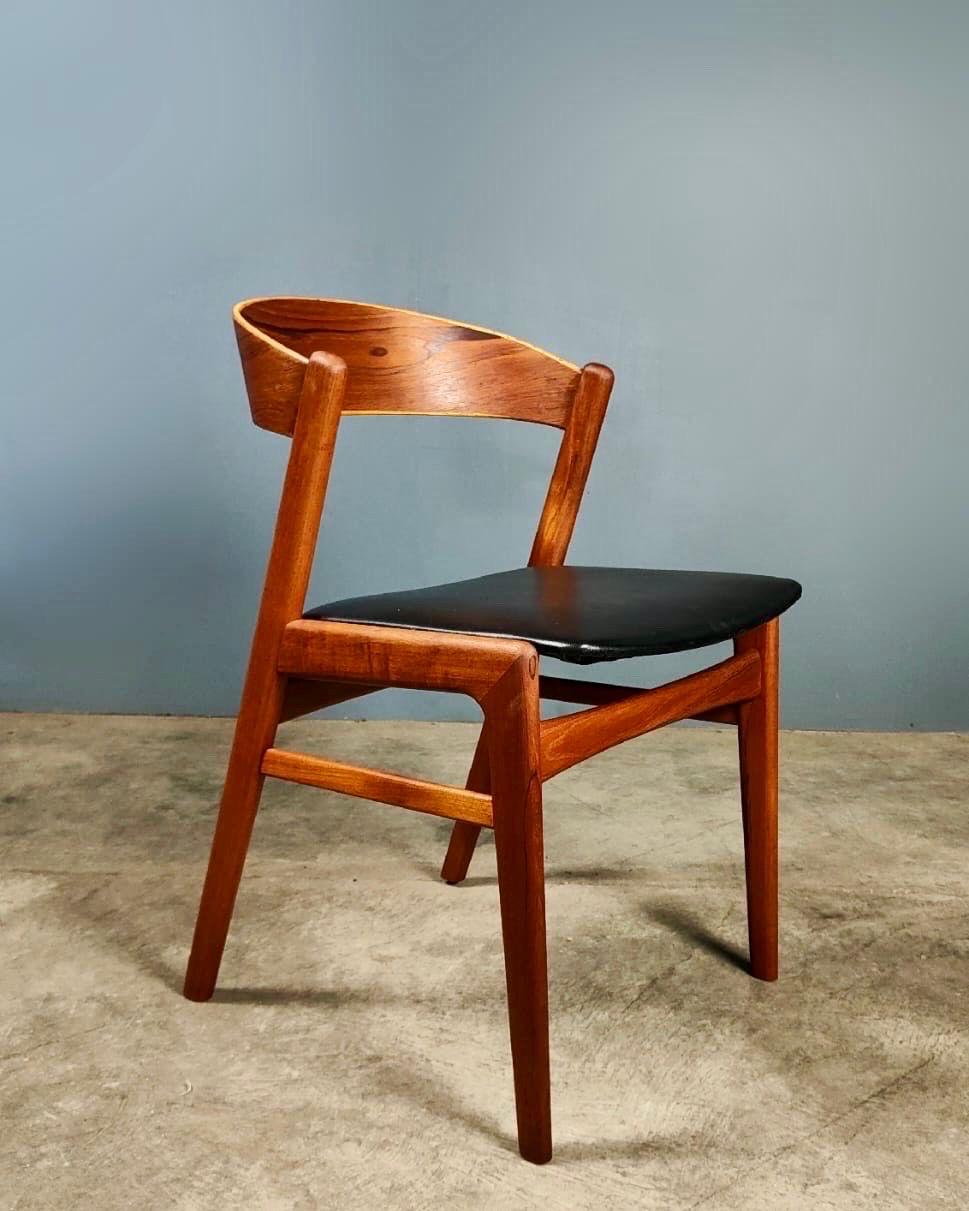 3 x Dux Of Sweden Ribbon Dining Chairs Mid Century Vintage Retro MCM In Excellent Condition For Sale In Cambridge, GB