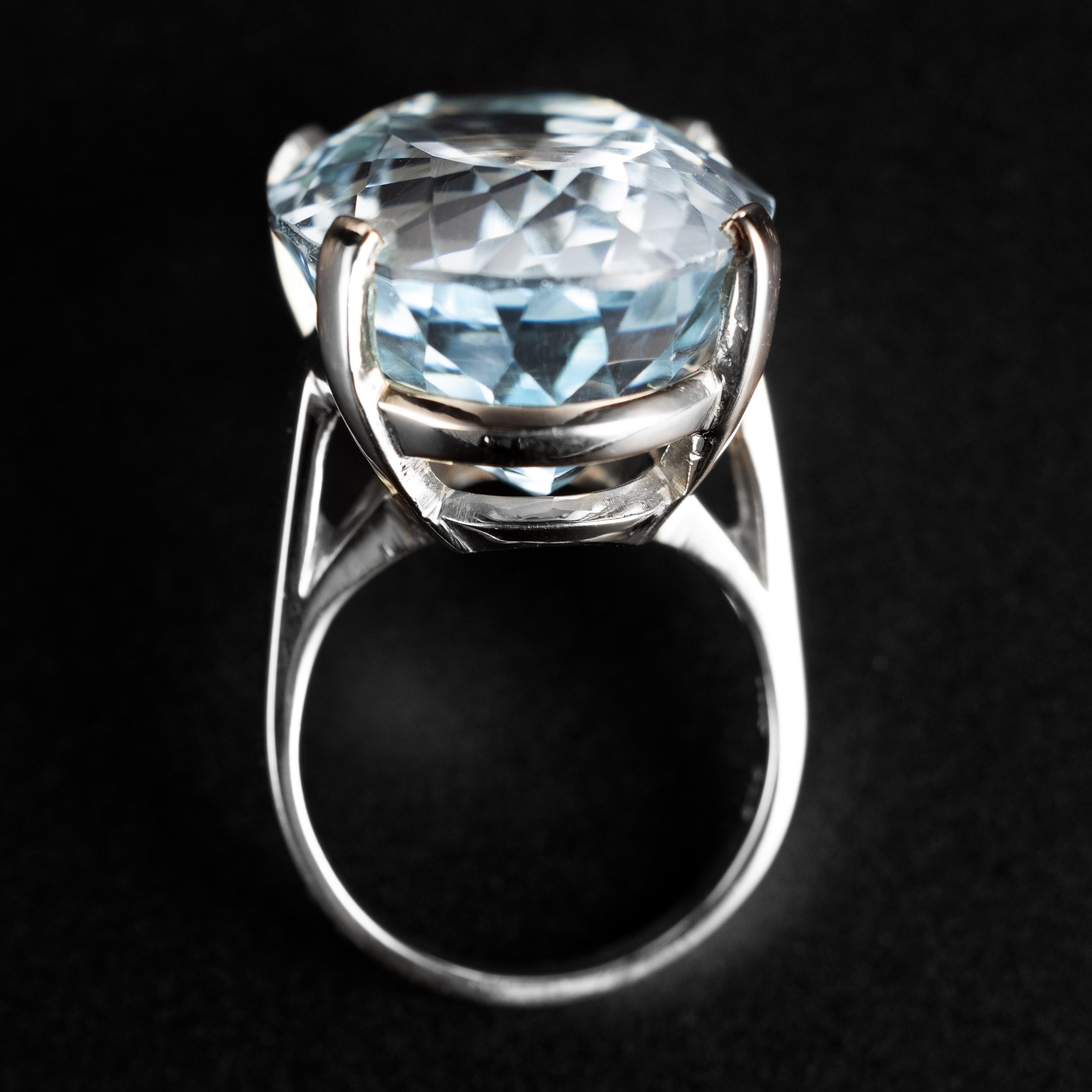 30 carat aquamarine