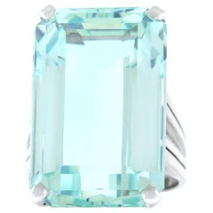 30 Carat Aquamarine Set Gold Ring